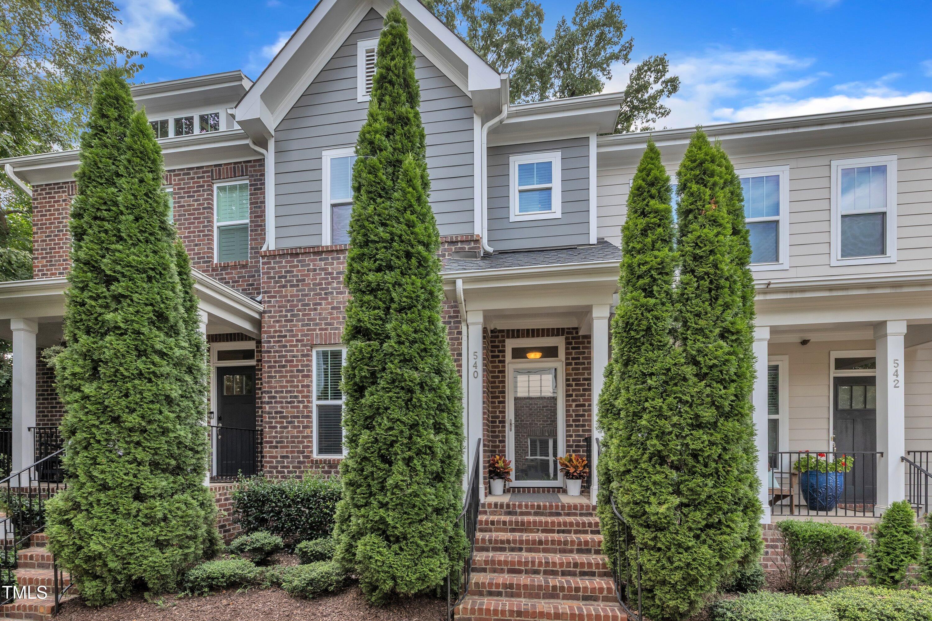 Raleigh, North Carolina, 27608, United States, 2 Bedrooms Bedrooms, ,3 BathroomsBathrooms,Residential,For Sale,1947101