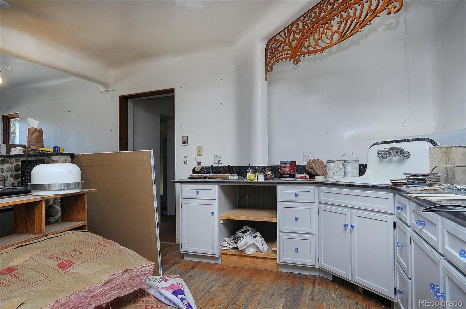 Salida, Colorado, 81201, United States, 5 Bedrooms Bedrooms, ,4 BathroomsBathrooms,Residential,For Sale,1899983