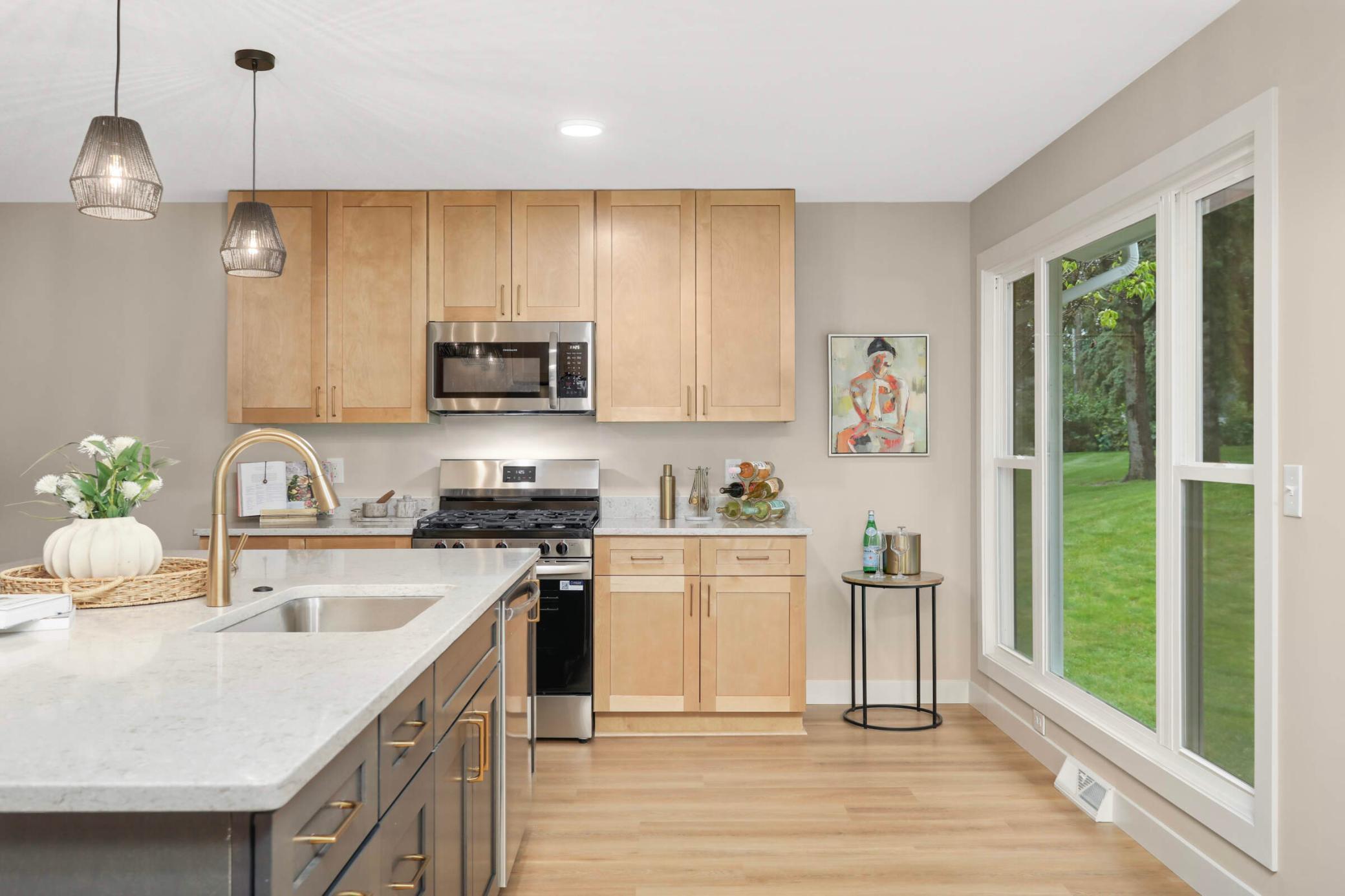 Plymouth, Minnesota, 55447, United States, 3 Bedrooms Bedrooms, ,3 BathroomsBathrooms,Residential,For Sale,1903758