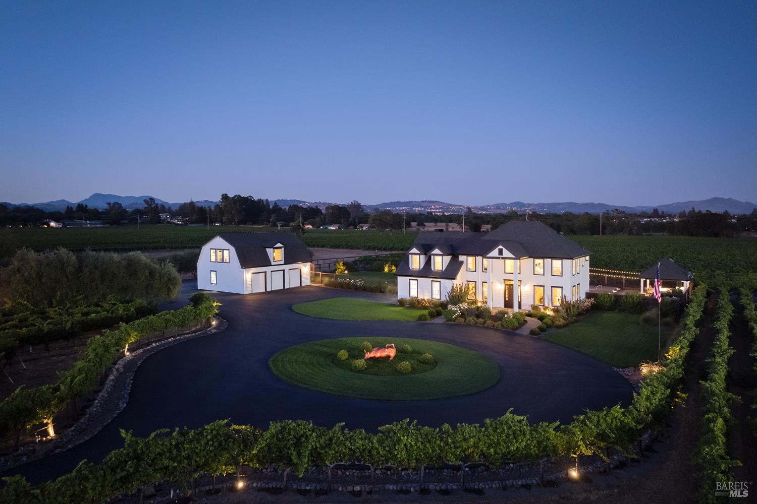 Santa Rosa, California, 95401, United States, 4 Bedrooms Bedrooms, ,4 BathroomsBathrooms,Residential,For Sale,1993093