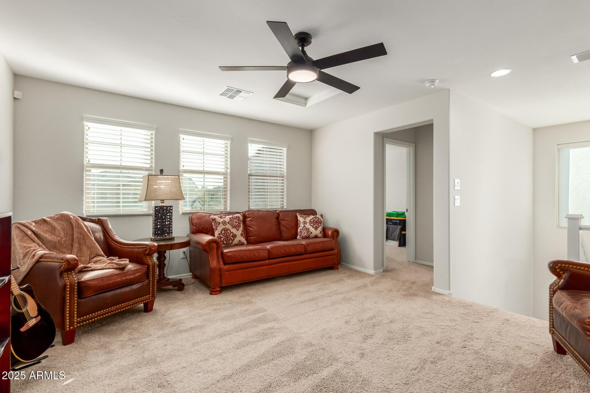 Peoria, Arizona, 85383, United States, 3 Bedrooms Bedrooms, ,4 BathroomsBathrooms,Residential,For Sale,2002480