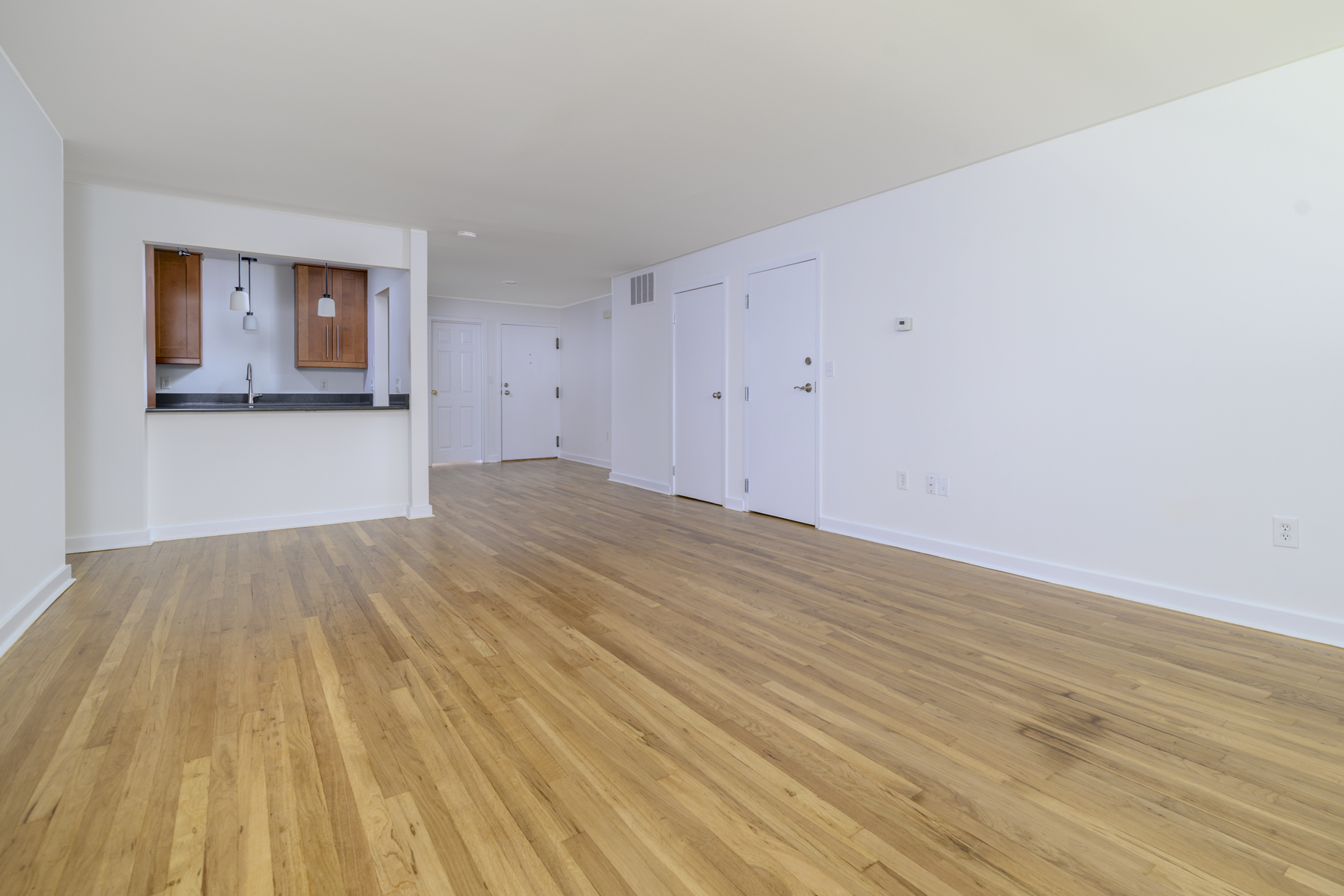  160 Fairfield Woods Road - 物件實景