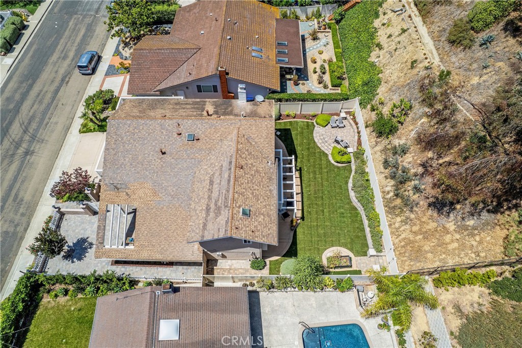 La Jolla, California, 92037, United States, 6 Bedrooms Bedrooms, ,3 BathroomsBathrooms,Residential,For Sale,1901243