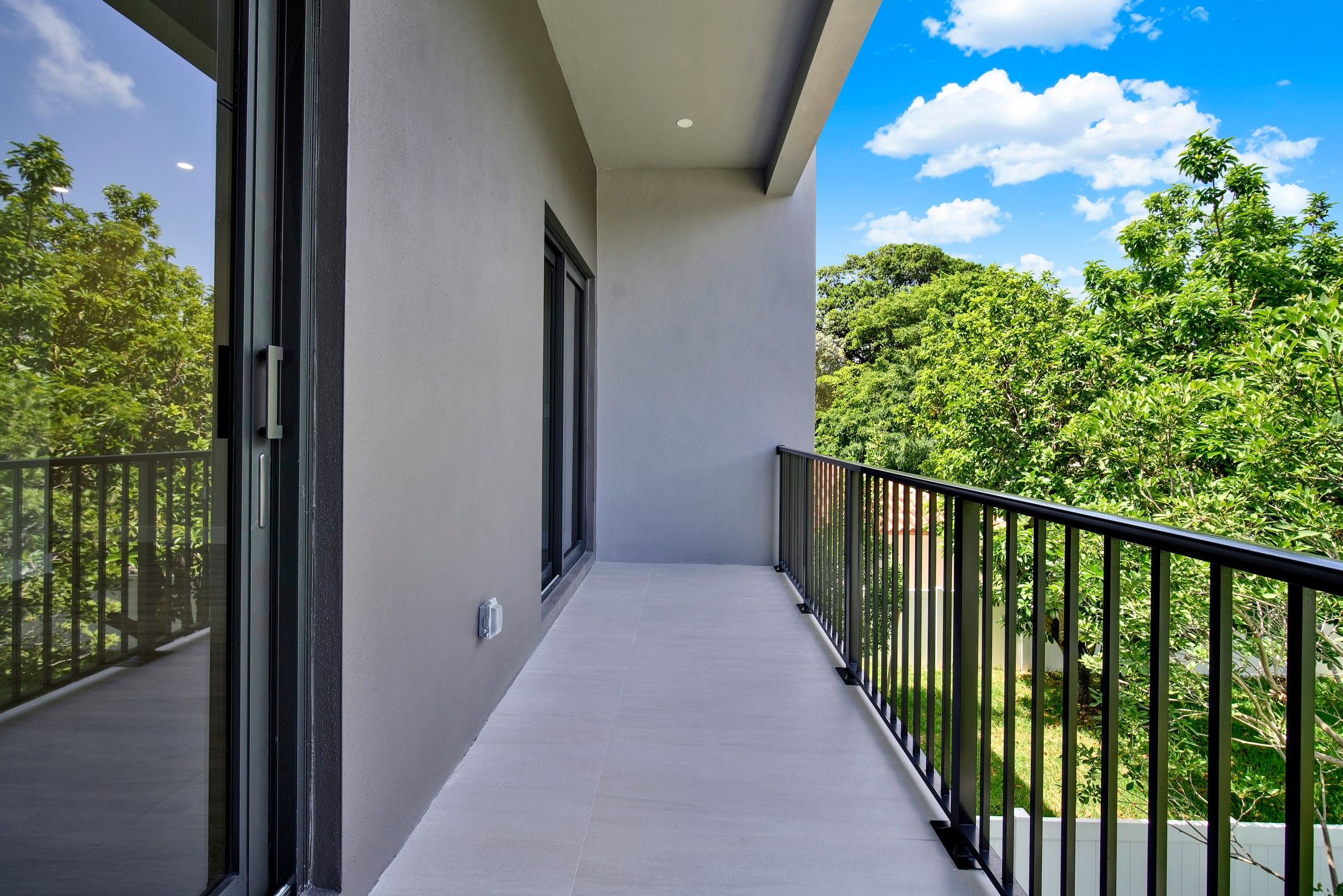  2889 Southwest 35th Avenue, Miami, FL 33133 - 物件實景