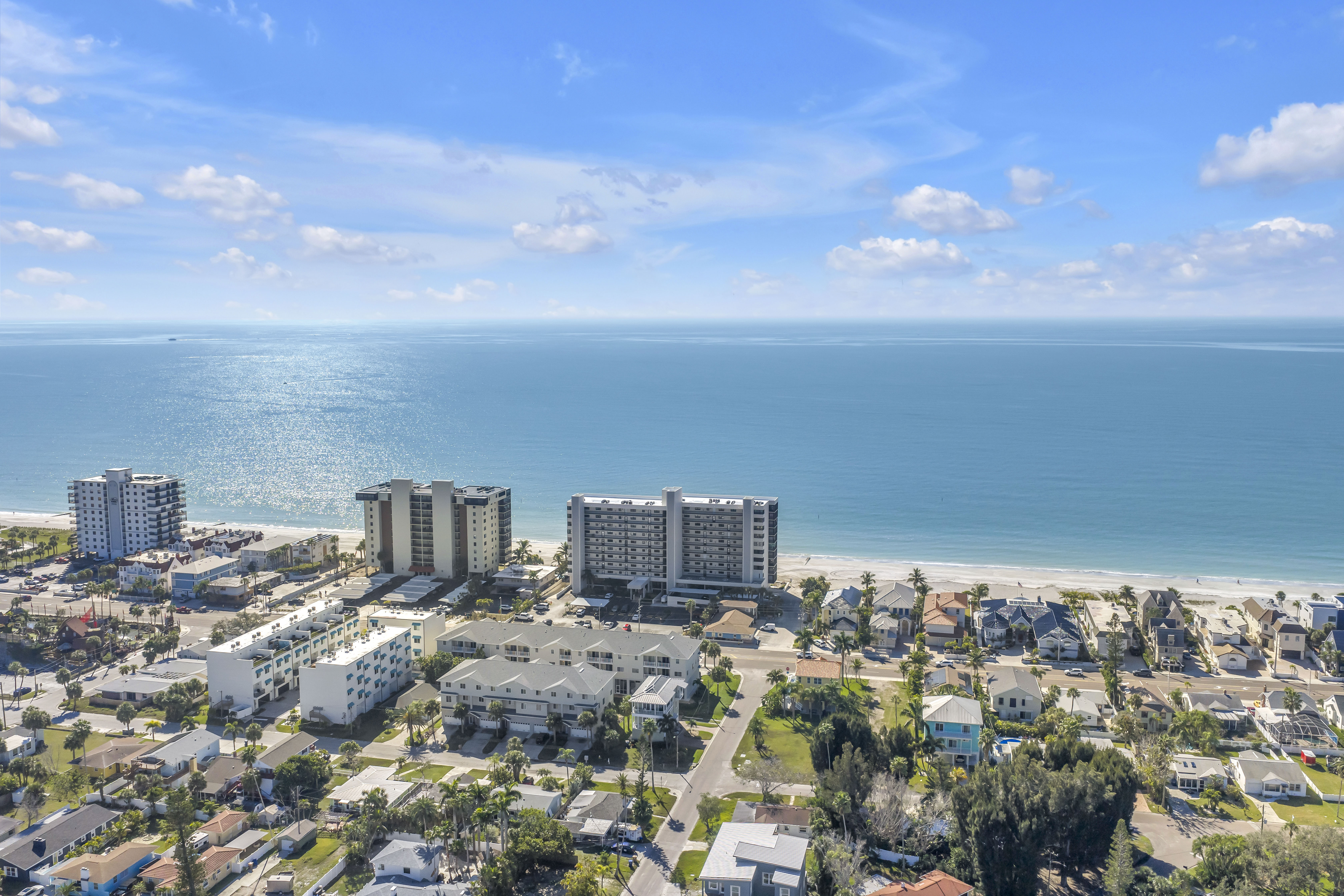 Madeira Beach, Florida, 33708, United States, 3 Bedrooms Bedrooms, ,2 BathroomsBathrooms,Residential,For Sale,2008549