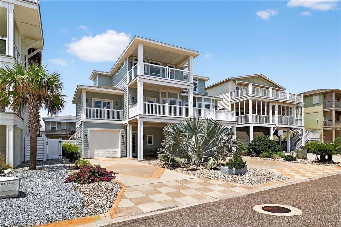Port Aransas, Texas, 78373, United States, 4 Bedrooms Bedrooms, ,5 BathroomsBathrooms,Residential,For Sale,1926125