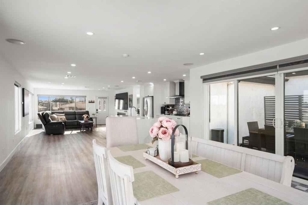 San Diego, California, 92106, United States, 3 Bedrooms Bedrooms, ,2 BathroomsBathrooms,Residential,For Sale,1991298