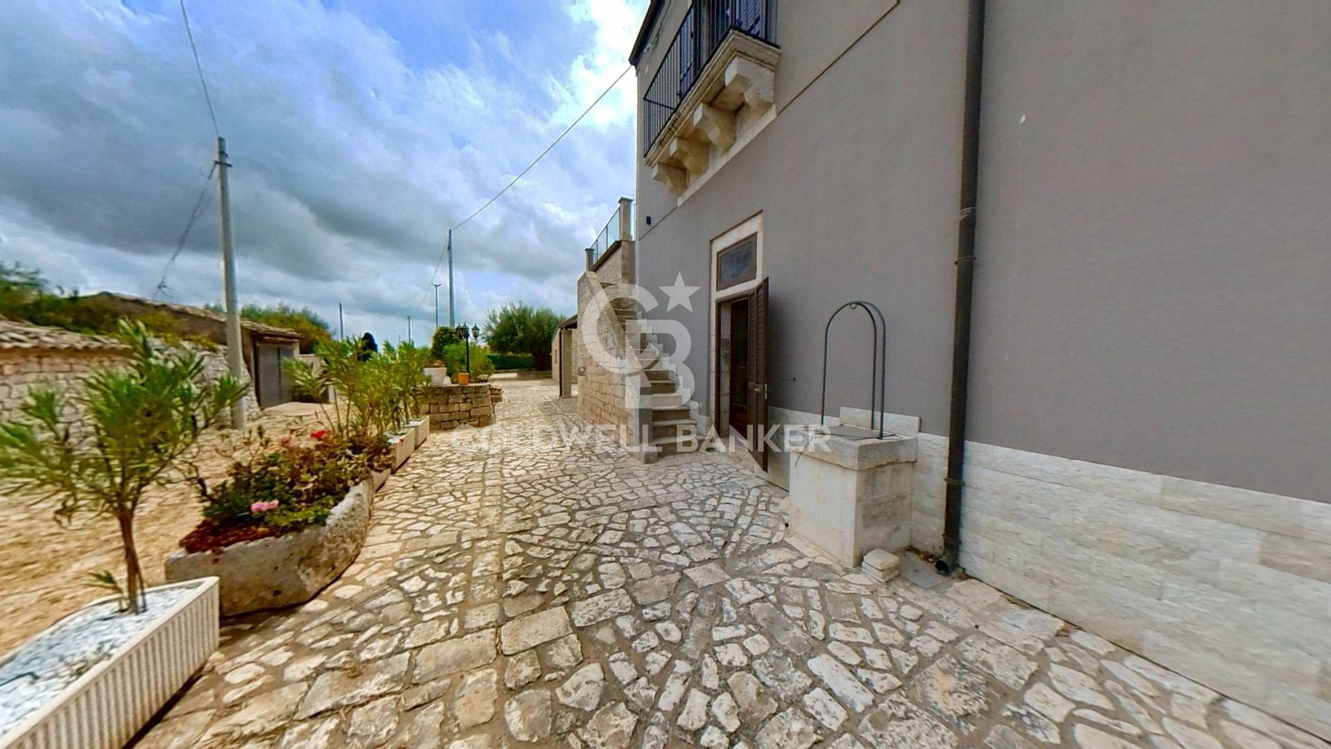 Modica, Ragusa, 97015, IT, 4 Bedrooms Bedrooms, ,6 BathroomsBathrooms,Residential,For Sale,1827626