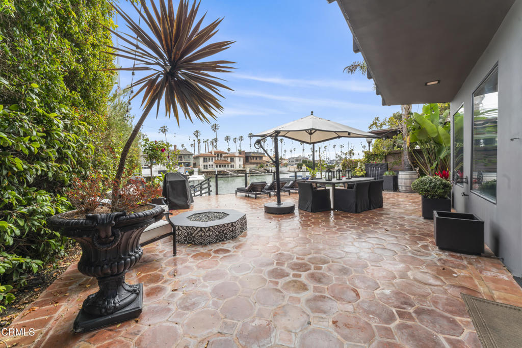 Ventura, California, 93001, United States, 5 Bedrooms Bedrooms, ,3 BathroomsBathrooms,Residential,For Sale,1839007