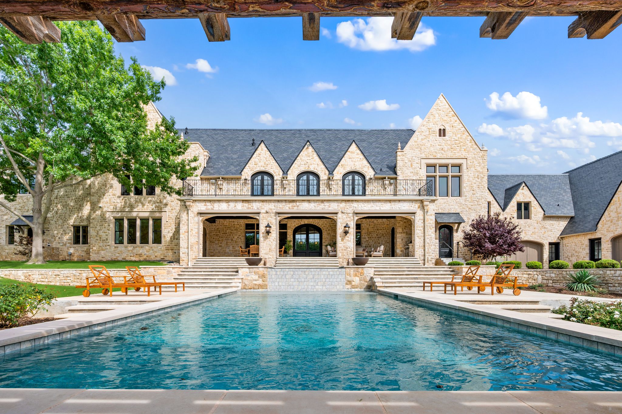  Majestic Estate in Exclusive Community of The Landing on Lake Grapevine - 物件實景