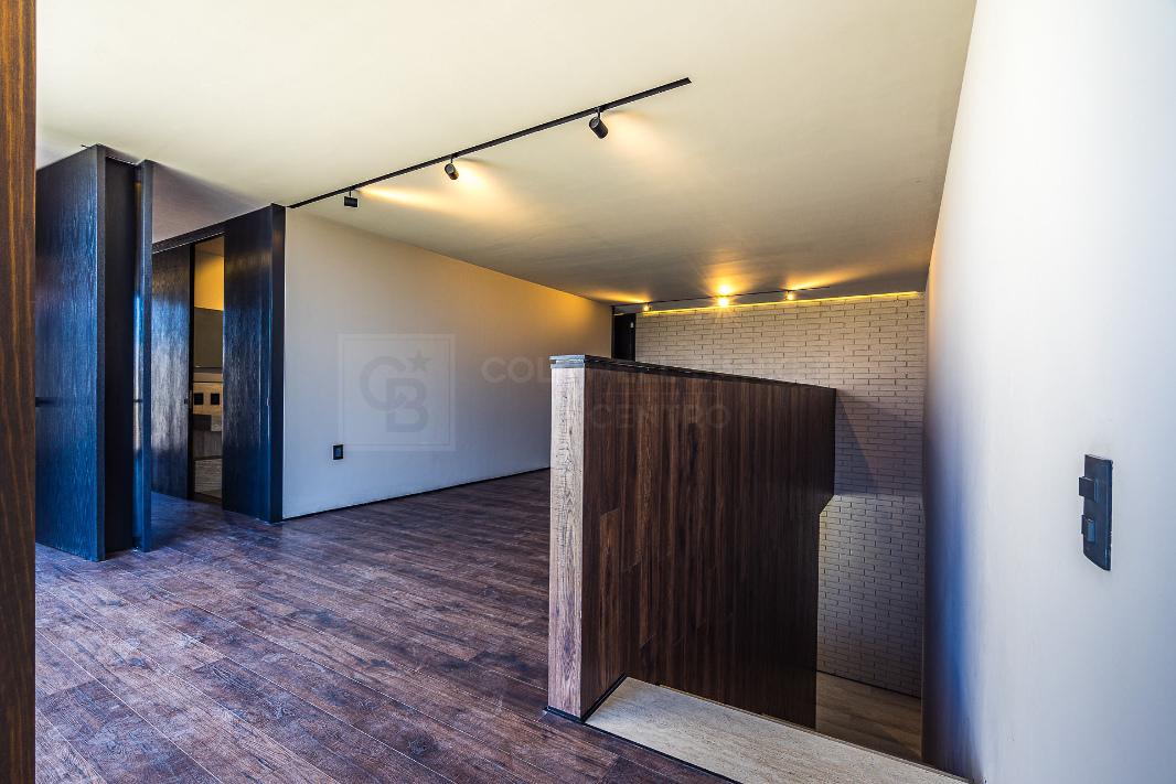 Av. de Los Santos, Querétaro, Querétaro, 76146, Mexico, 4 Bedrooms Bedrooms, ,4 BathroomsBathrooms,Residential,For Sale,Av. de Los Santos,1609540