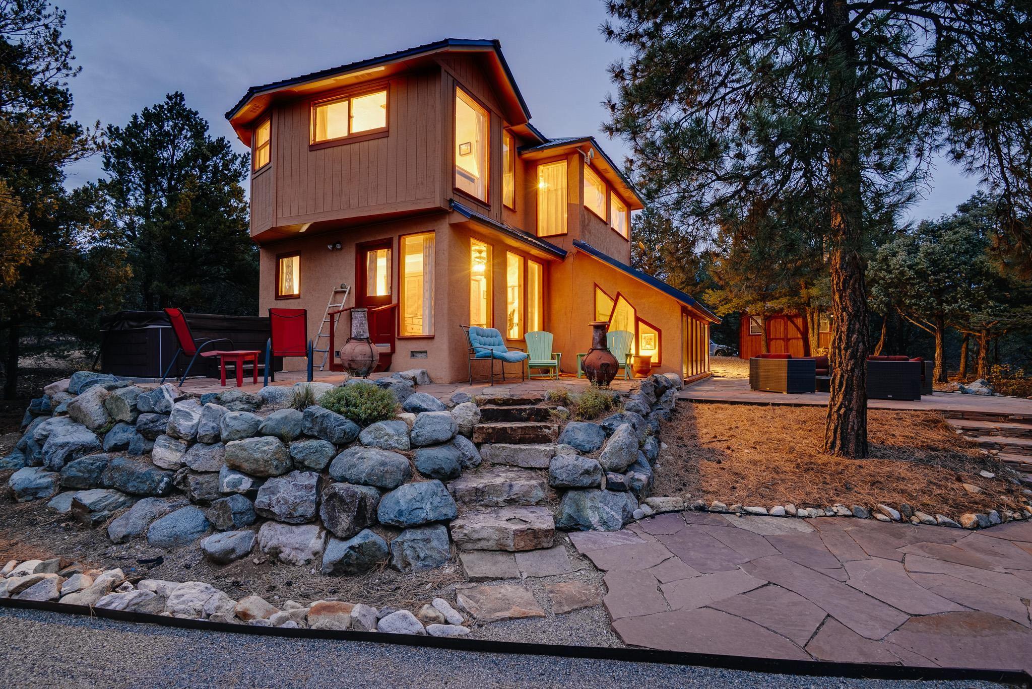 Valdez, New Mexico, 87580, United States, 3 Bedrooms Bedrooms, ,2 BathroomsBathrooms,Residential,For Sale,1972976