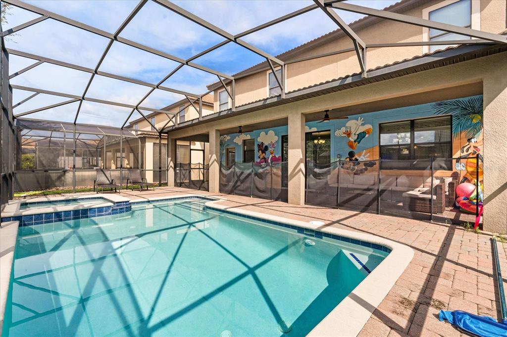 Davenport, Florida, 33896, United States, 8 Bedrooms Bedrooms, ,5 BathroomsBathrooms,Residential,For Sale,1896133