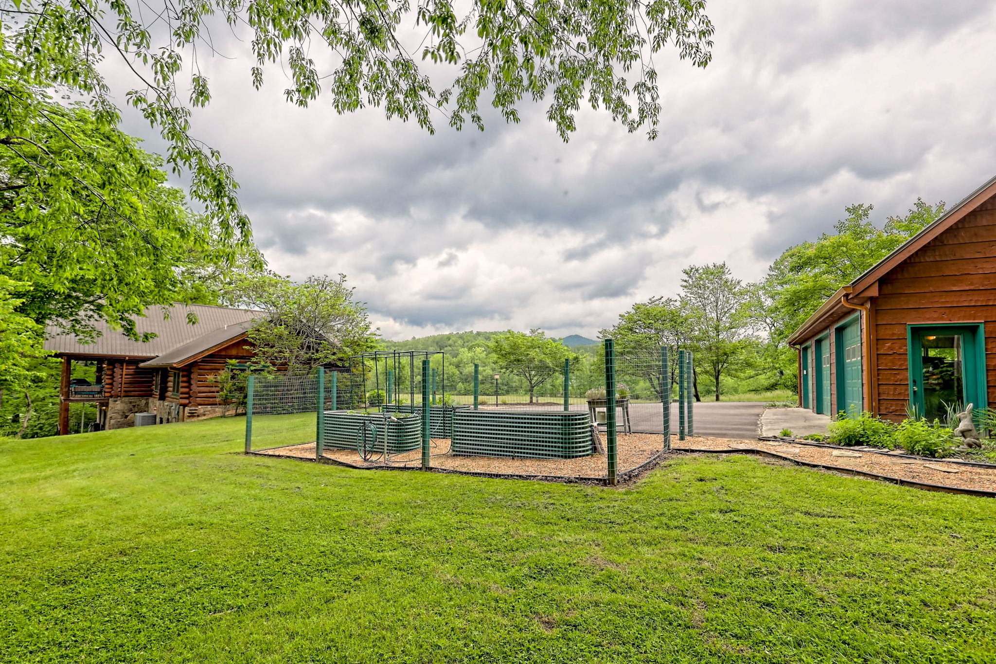 Warne, North Carolina, 28909, United States, 3 Bedrooms Bedrooms, ,3 BathroomsBathrooms,Residential,For Sale,1826737