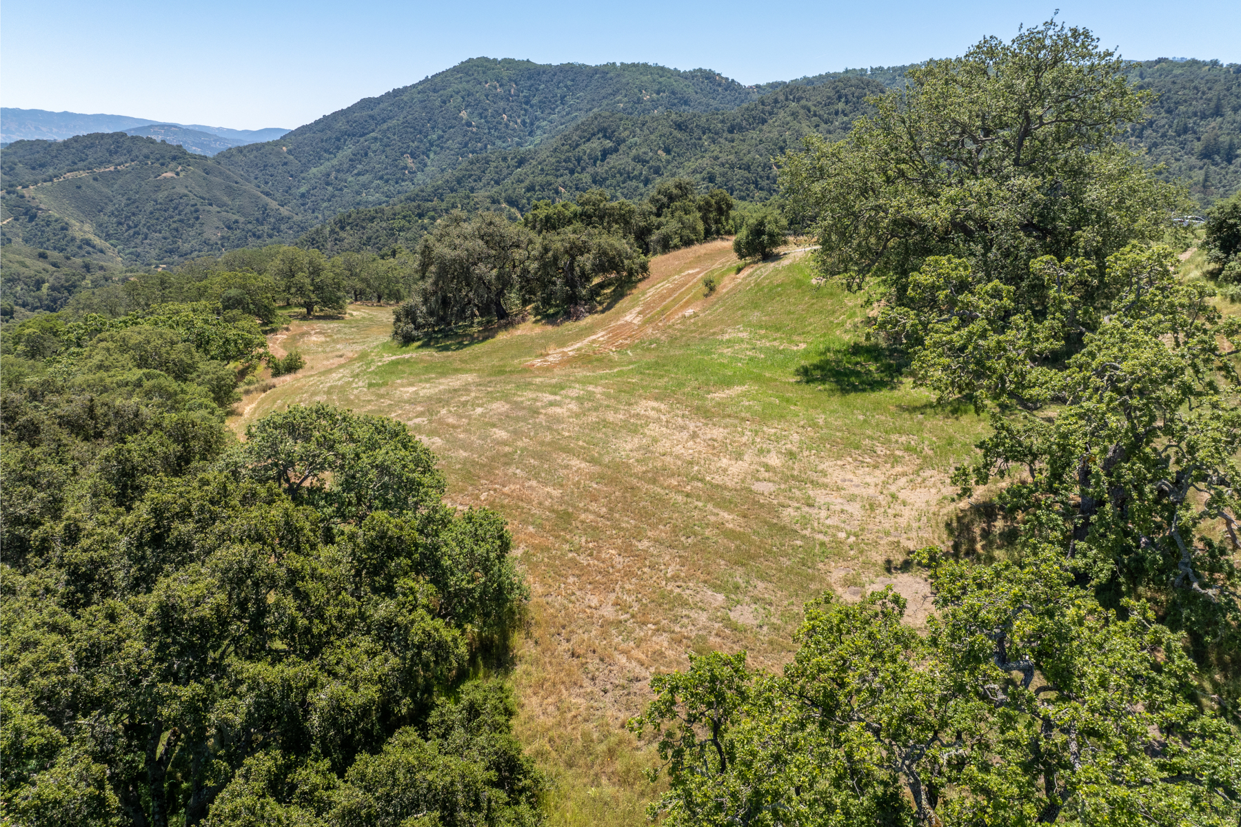  5 Black Mountain Trail, Carmel - 物件實景