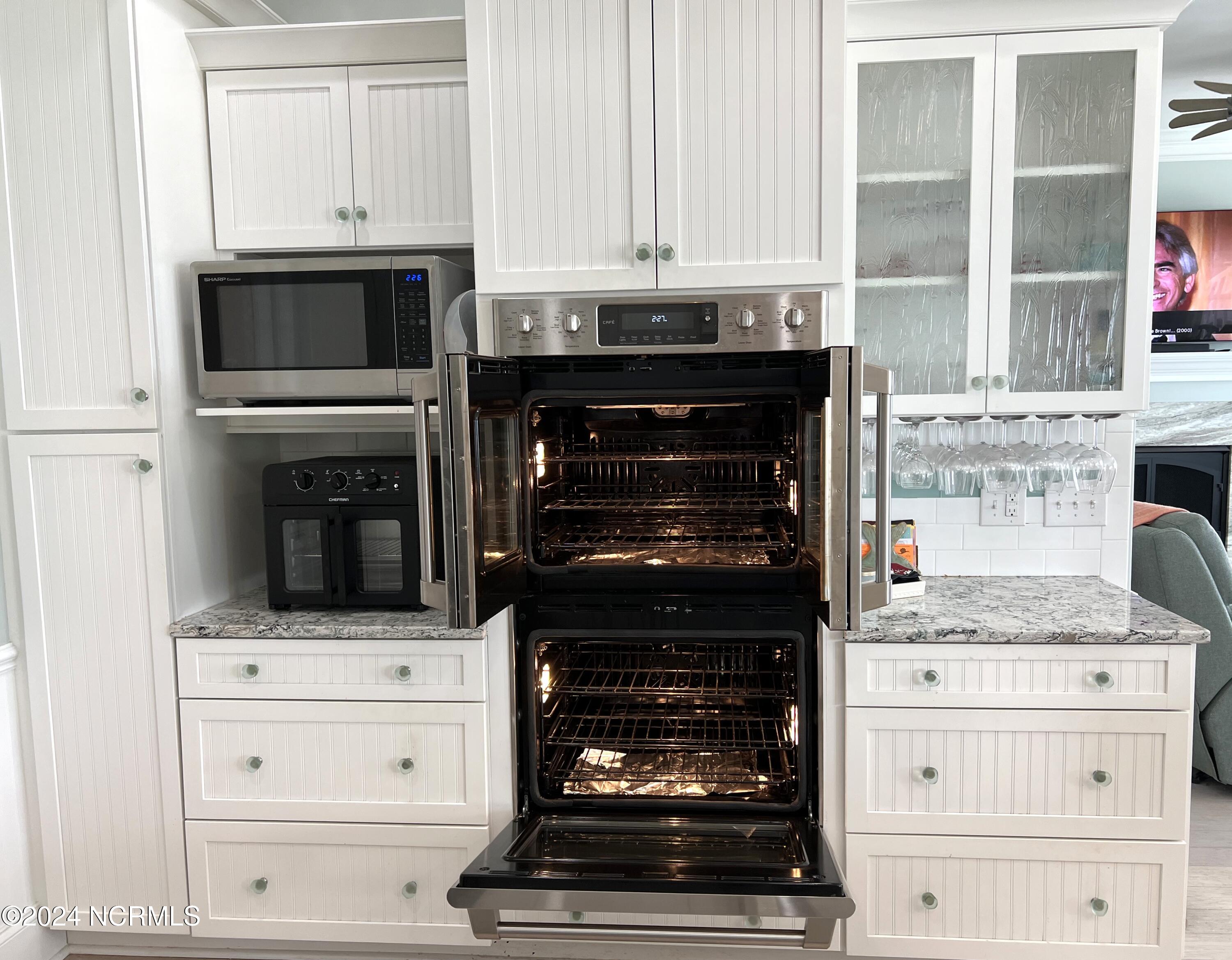 Ocean Isle Beach, North Carolina, 28469, United States, 5 Bedrooms Bedrooms, ,4 BathroomsBathrooms,Residential,For Sale,1828443