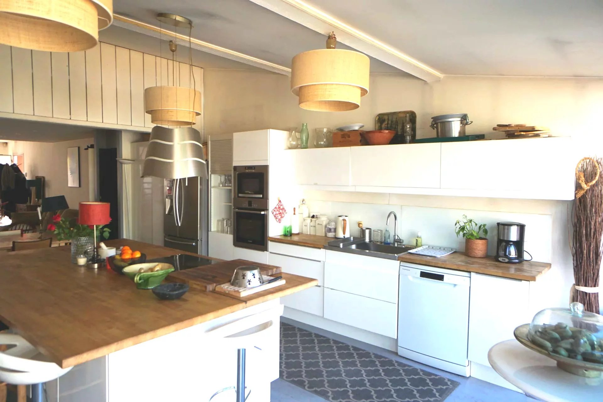 Le Bouscat, Aquitaine, 33110, FR, 4 Bedrooms Bedrooms, ,5 BathroomsBathrooms,Residential,For Sale,1610487