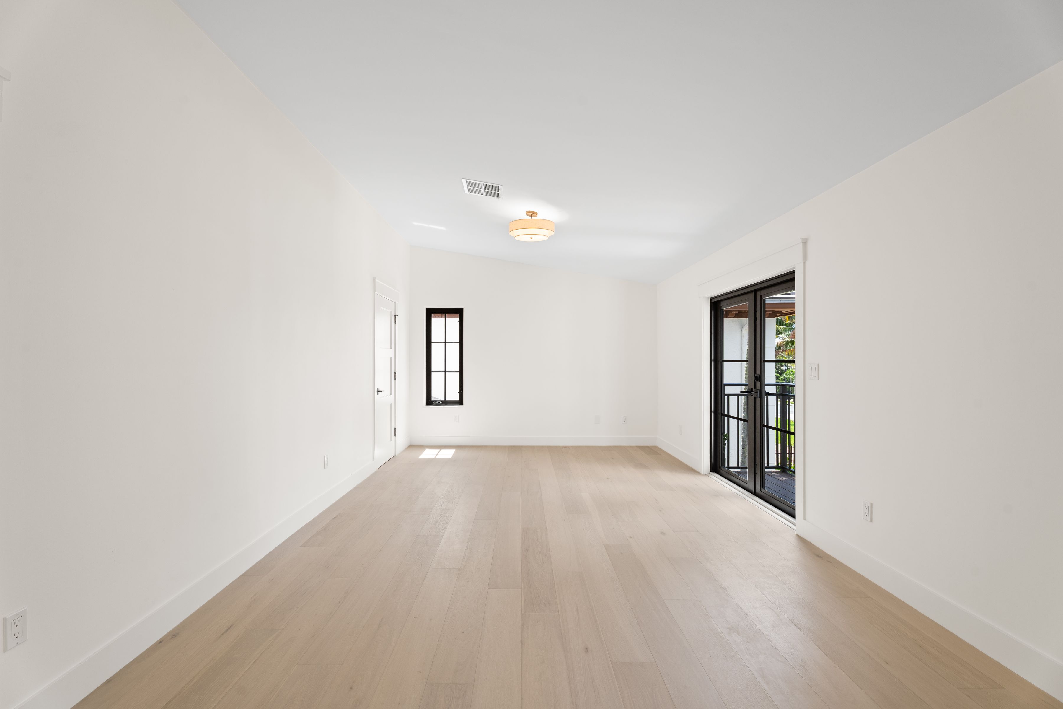  257 E Lakewood Road - 物件實景
