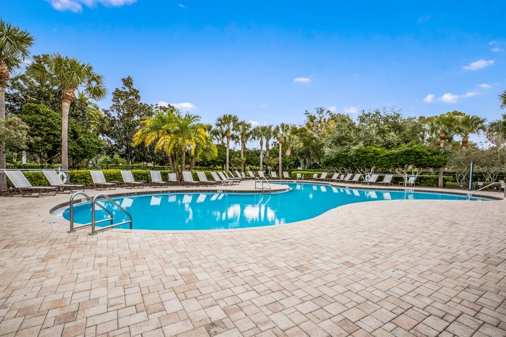 Bradenton, Florida, 34209, United States, 5 Bedrooms Bedrooms, ,3 BathroomsBathrooms,Residential,For Sale,1916938