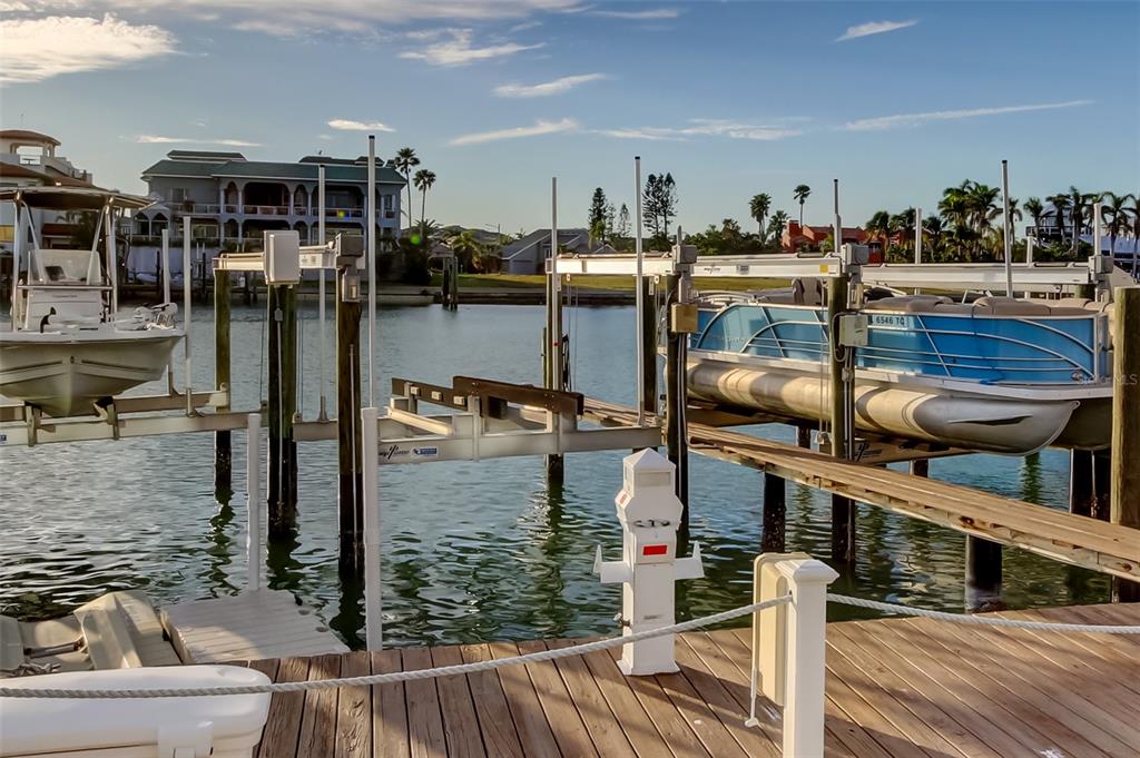 Tierra Verde, Florida, 33715, United States, 2 Bedrooms Bedrooms, ,3 BathroomsBathrooms,Residential,For Sale,1720834