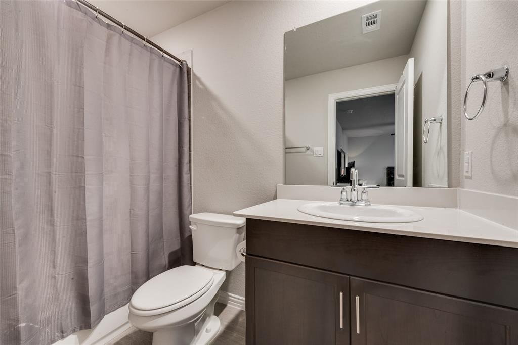 Melissa, Texas, 75454, United States, 4 Bedrooms Bedrooms, ,4 BathroomsBathrooms,Residential,For Sale,1900978