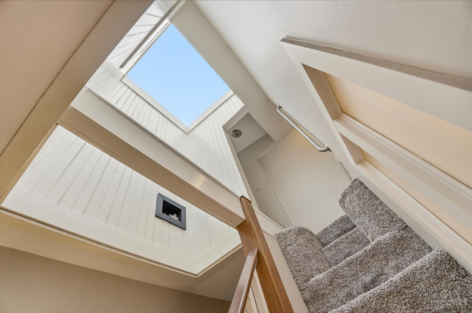 Cincinnati, Ohio, 45202, United States, 3 Bedrooms Bedrooms, ,2 BathroomsBathrooms,Residential,For Sale,2002925