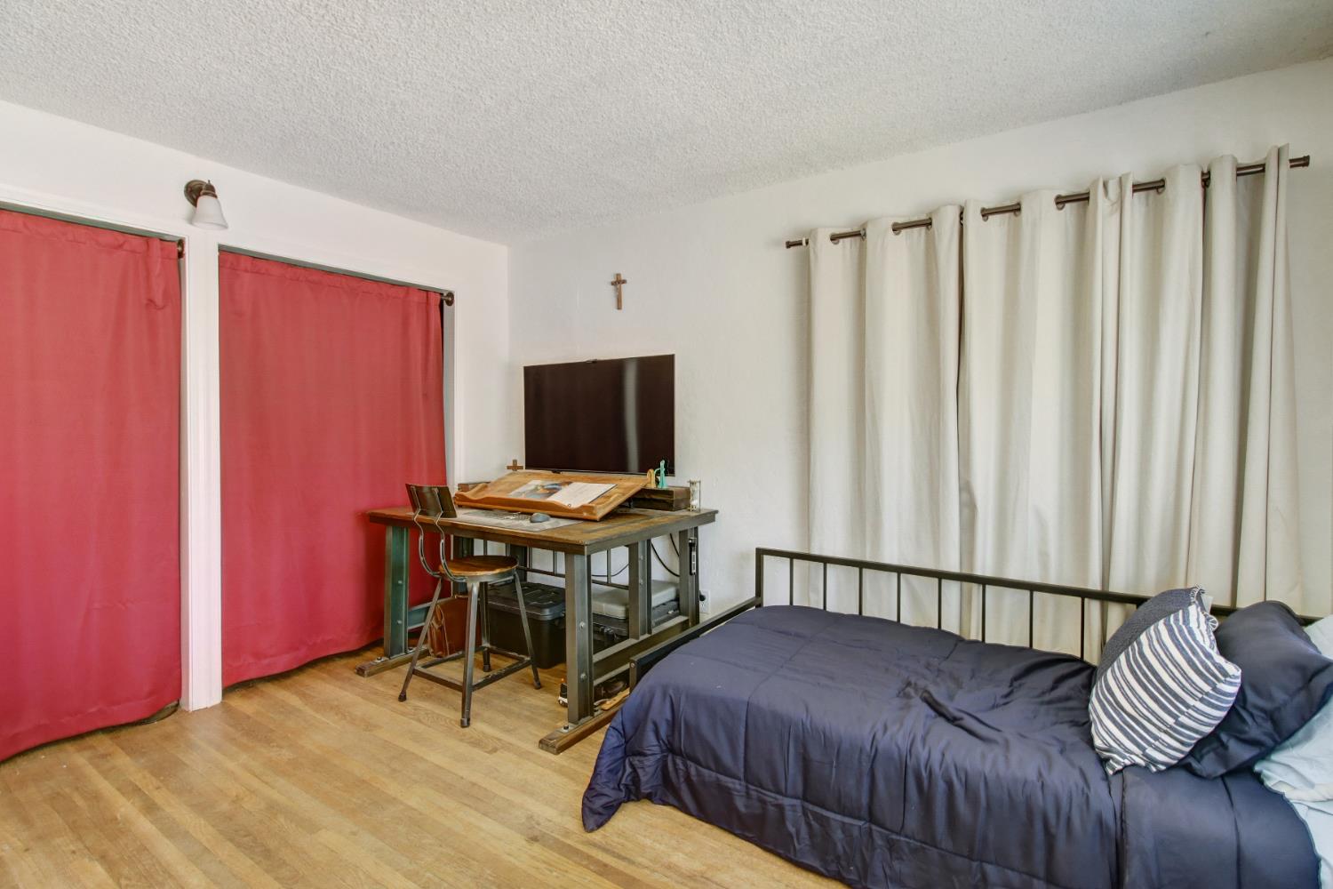Wilton, California, 95693, United States, 3 Bedrooms Bedrooms, ,2 BathroomsBathrooms,Residential,For Sale,1901221