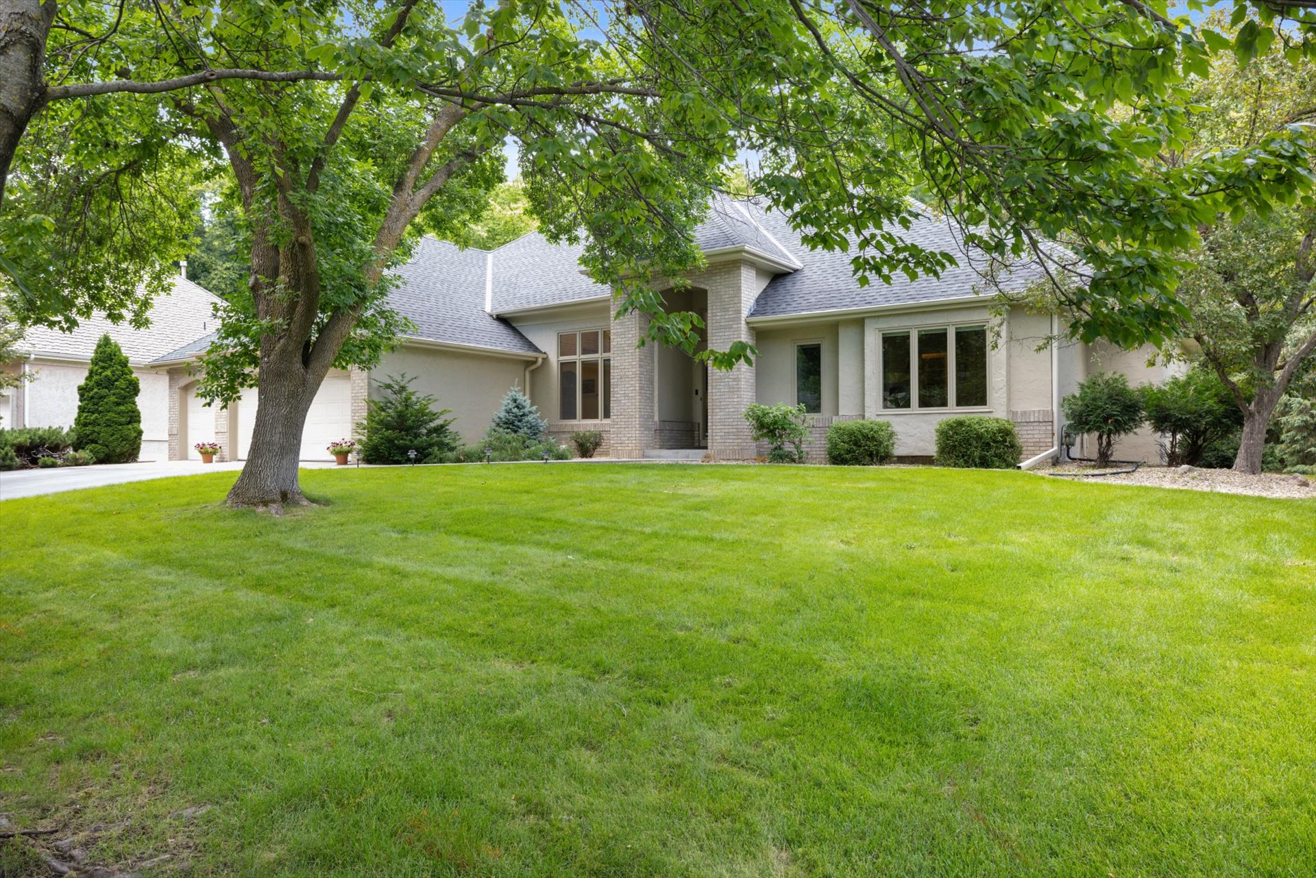 Exceptional Living in the Award Winning Wayzata District - 物件實景