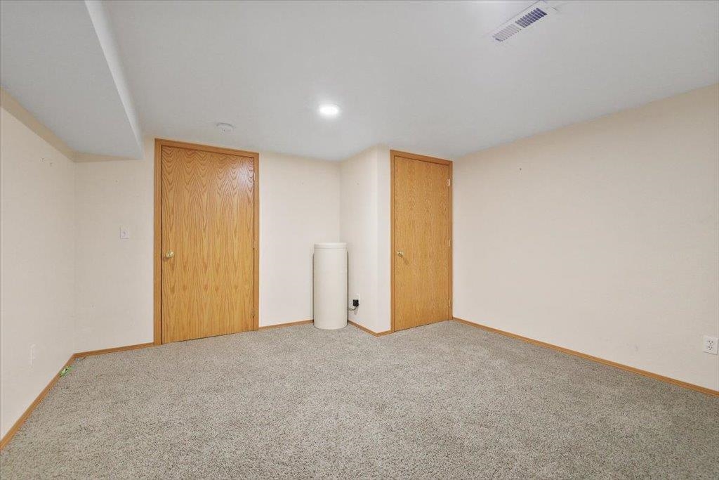 Spokane, Washington, 99223, United States, 5 Bedrooms Bedrooms, ,4 BathroomsBathrooms,Residential,For Sale,1988126