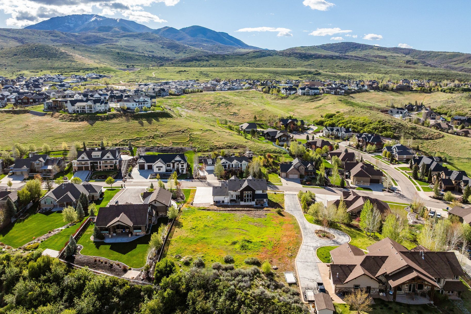  .88 Acre Lot in Mtn. Green with Unobstructed Snowbasin Views - 物件實景
