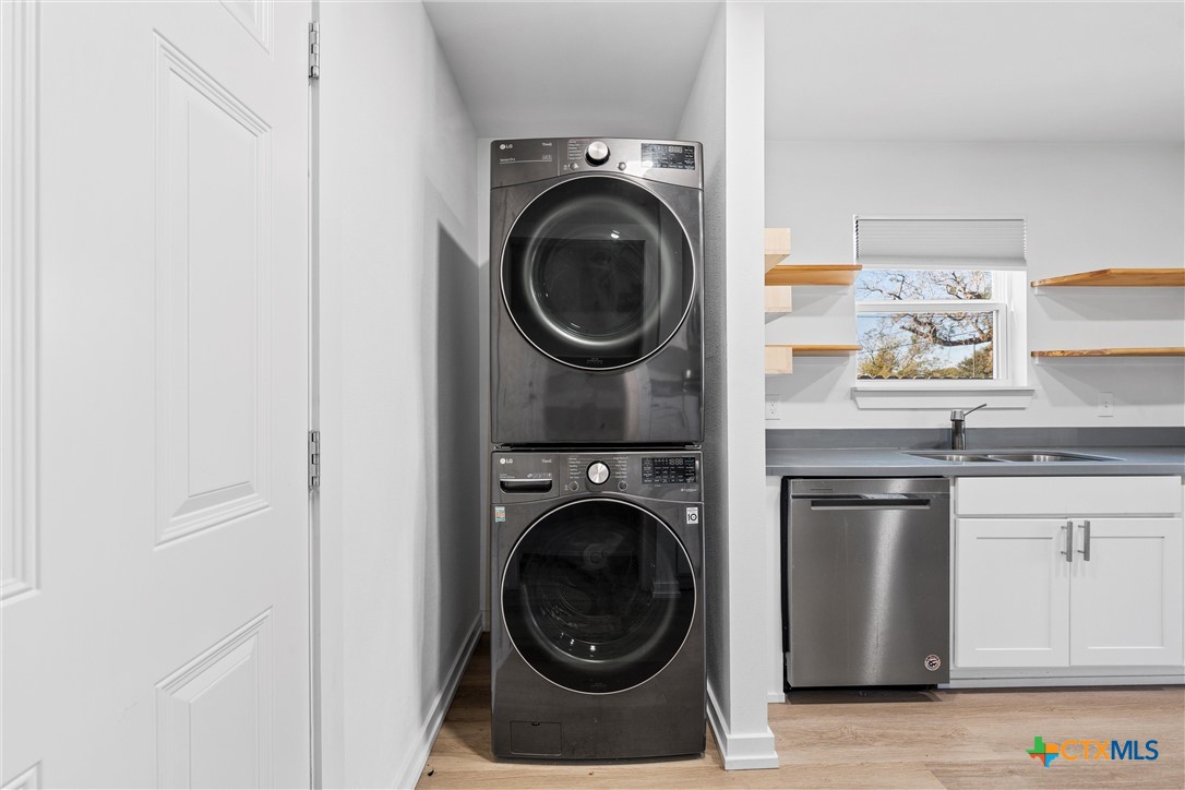 Waco, Texas, 76706, United States, ,Residential,For Sale,1743626