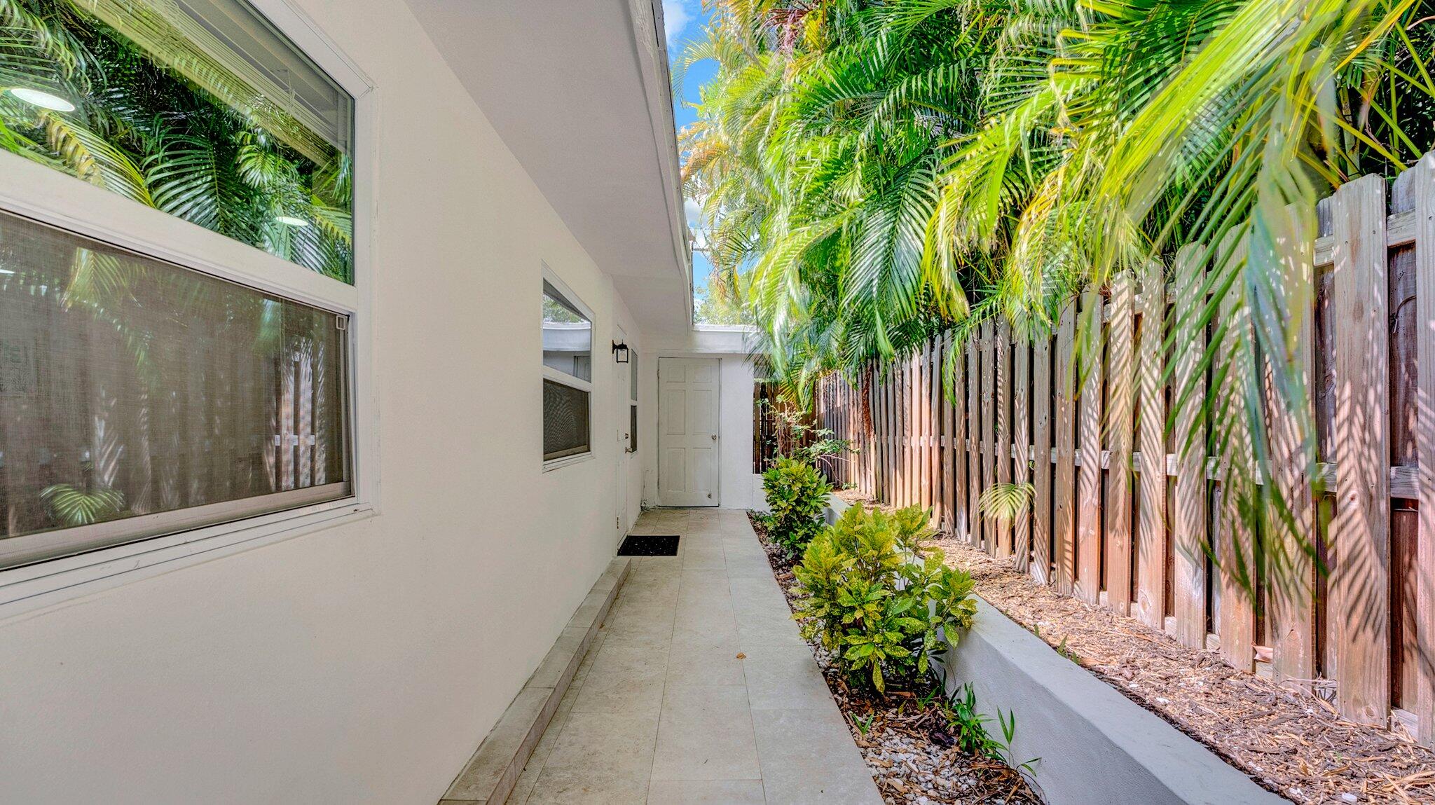 Delray Beach, Florida, 33444, United States, 6 Bedrooms Bedrooms, ,4 BathroomsBathrooms,Residential,For Sale,1836889
