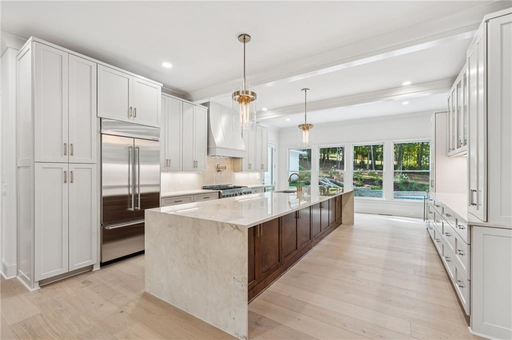 Alpharetta, Georgia, 30004, United States, 5 Bedrooms Bedrooms, ,7 BathroomsBathrooms,Residential,For Sale,1978962