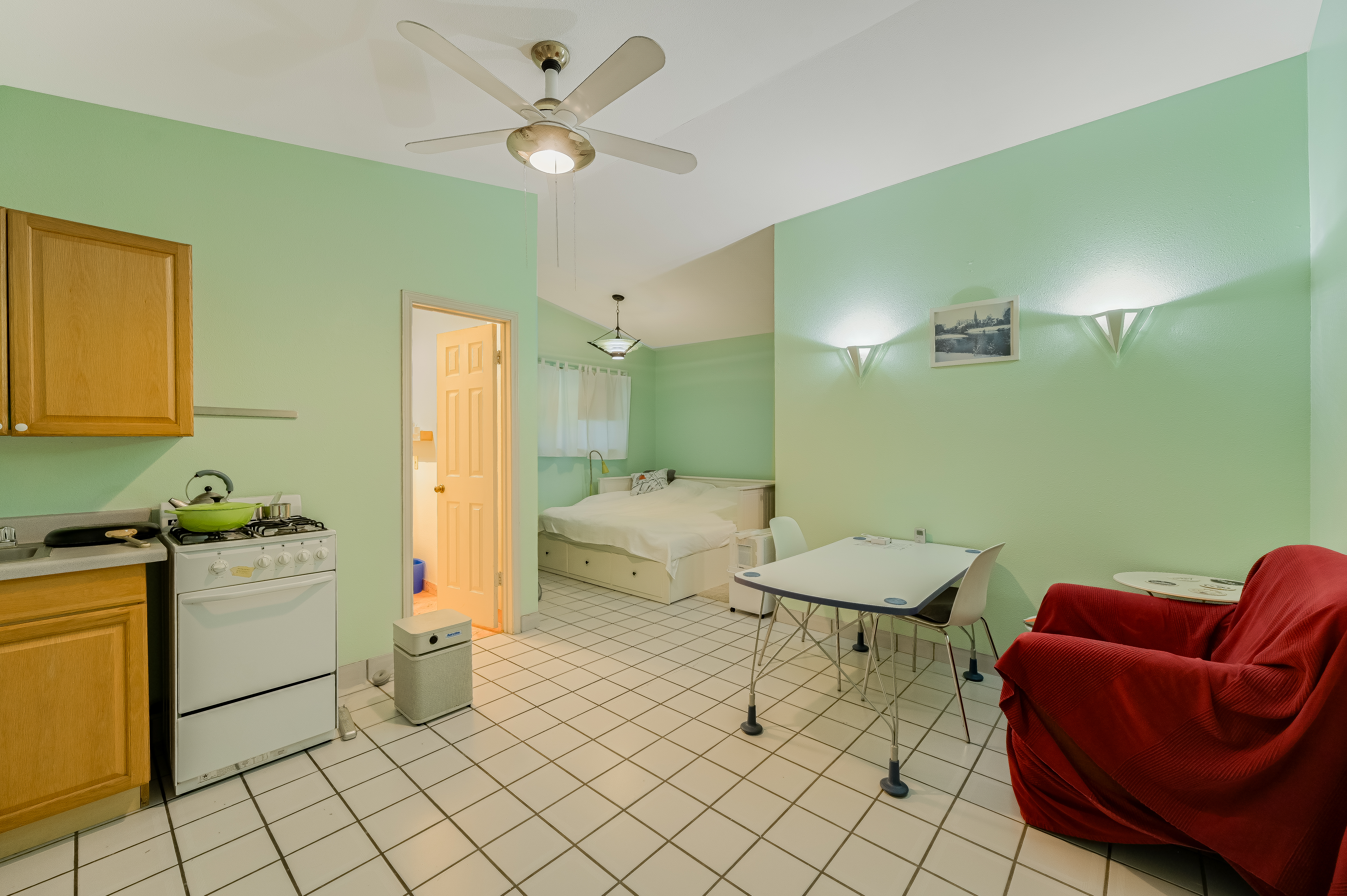  Classic Bungalow Retreat Near UT Campus - 物件實景