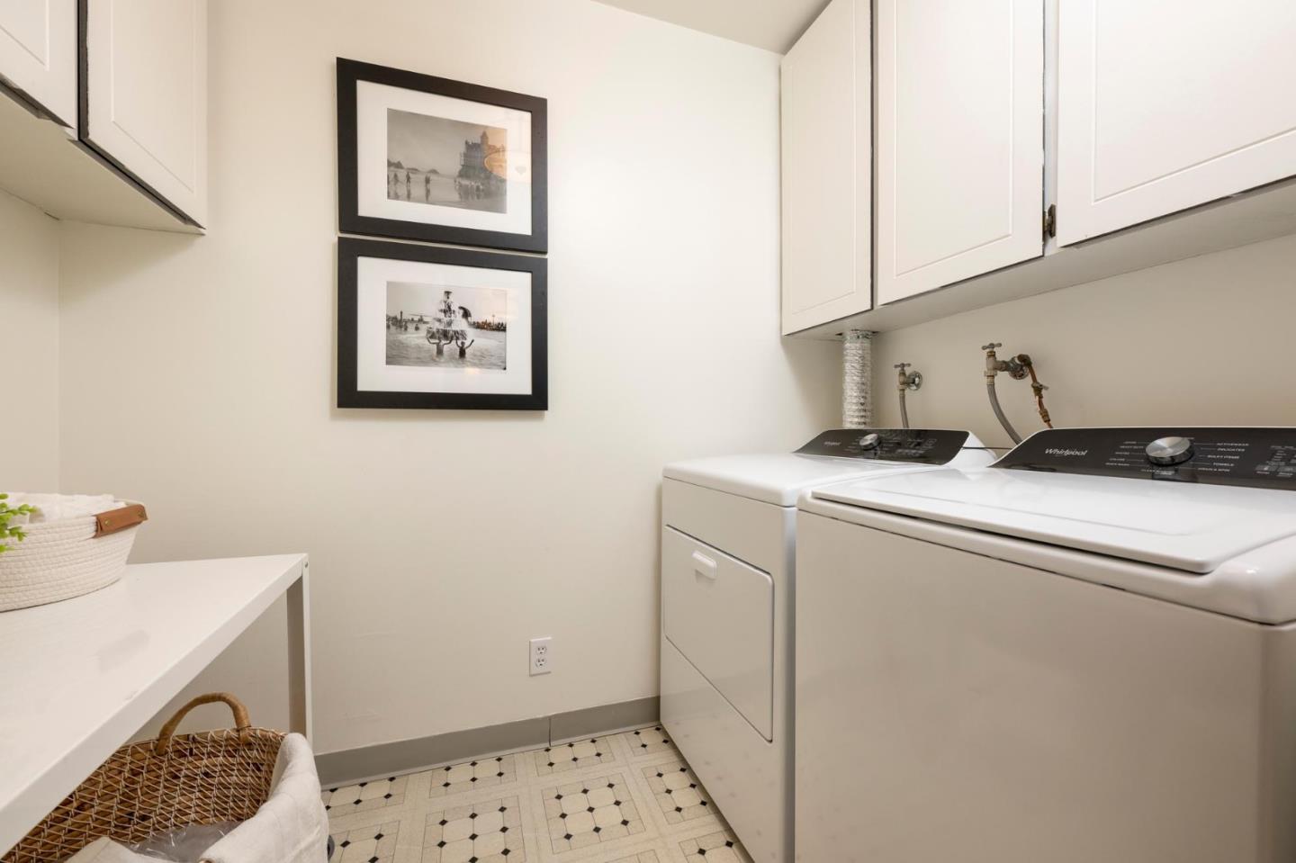 San Mateo, California, 94403, United States, 1 Bedroom Bedrooms, ,1 BathroomBathrooms,Residential,For Sale,1903625