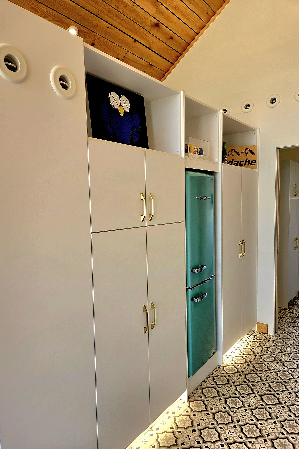  Out of Area, - 物件實景