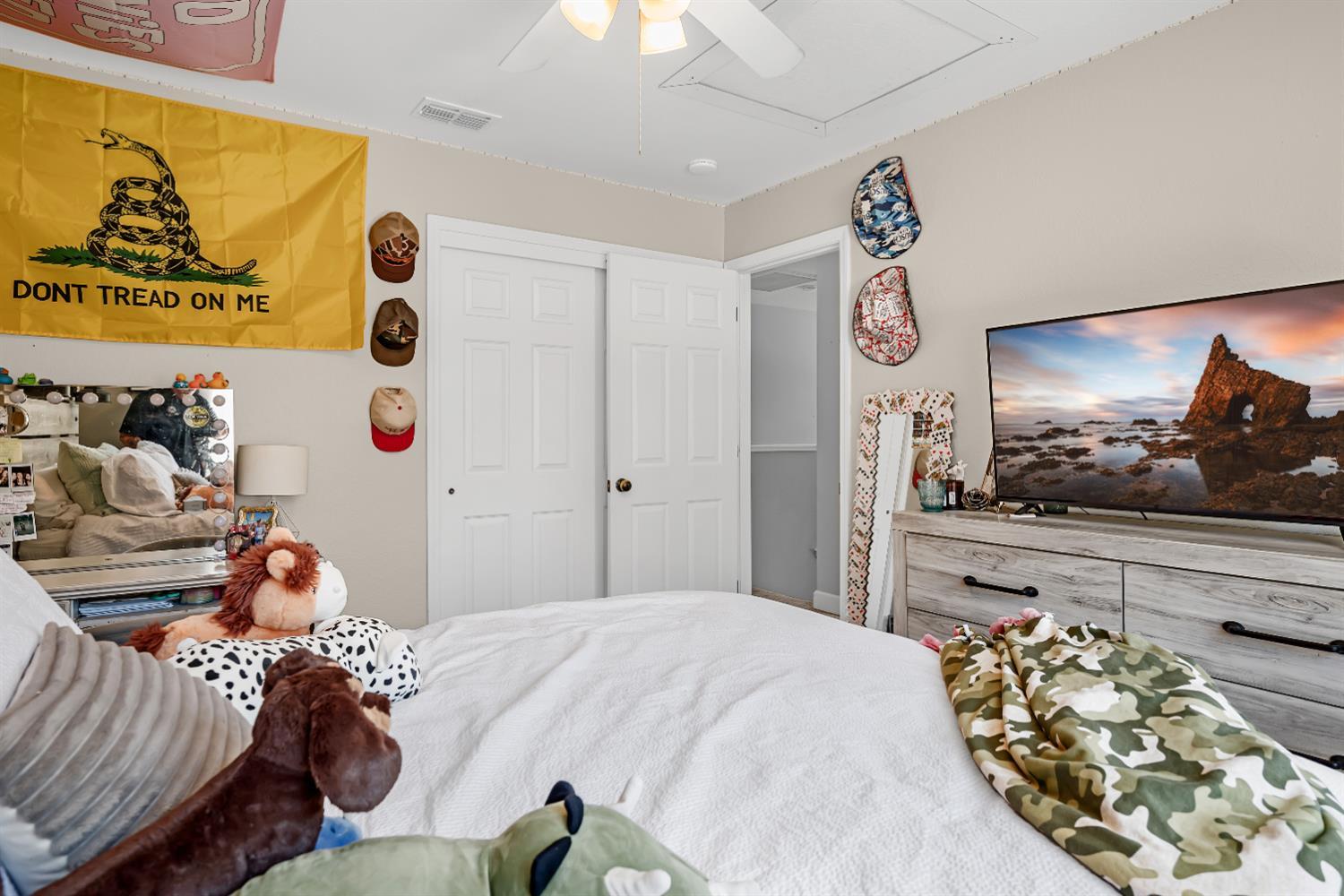 Cameron Park, California, 95682, United States, 4 Bedrooms Bedrooms, ,3 BathroomsBathrooms,Residential,For Sale,1942524