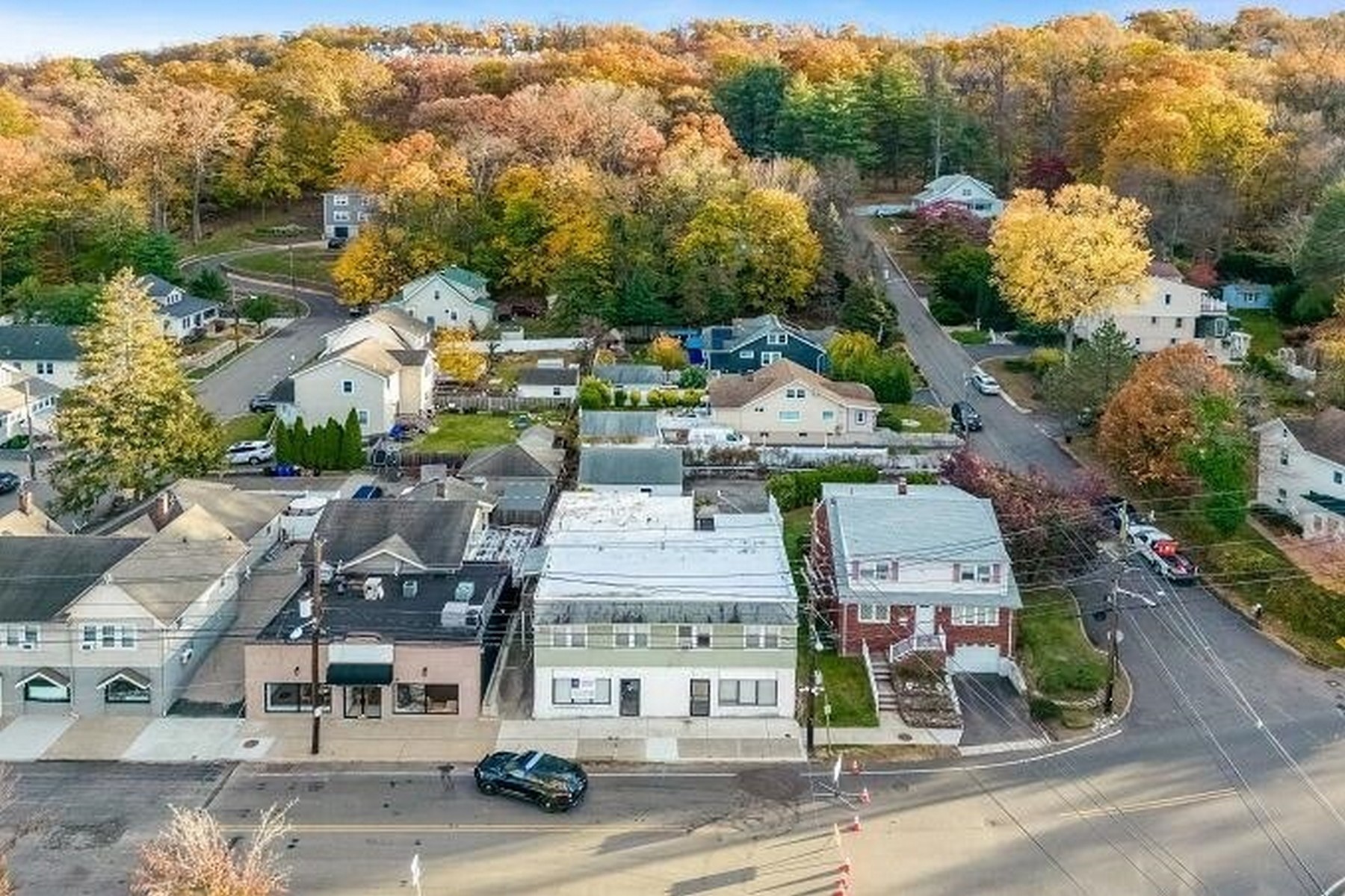  715 Main Street, North Caldwell, NJ 07006 - 物件實景