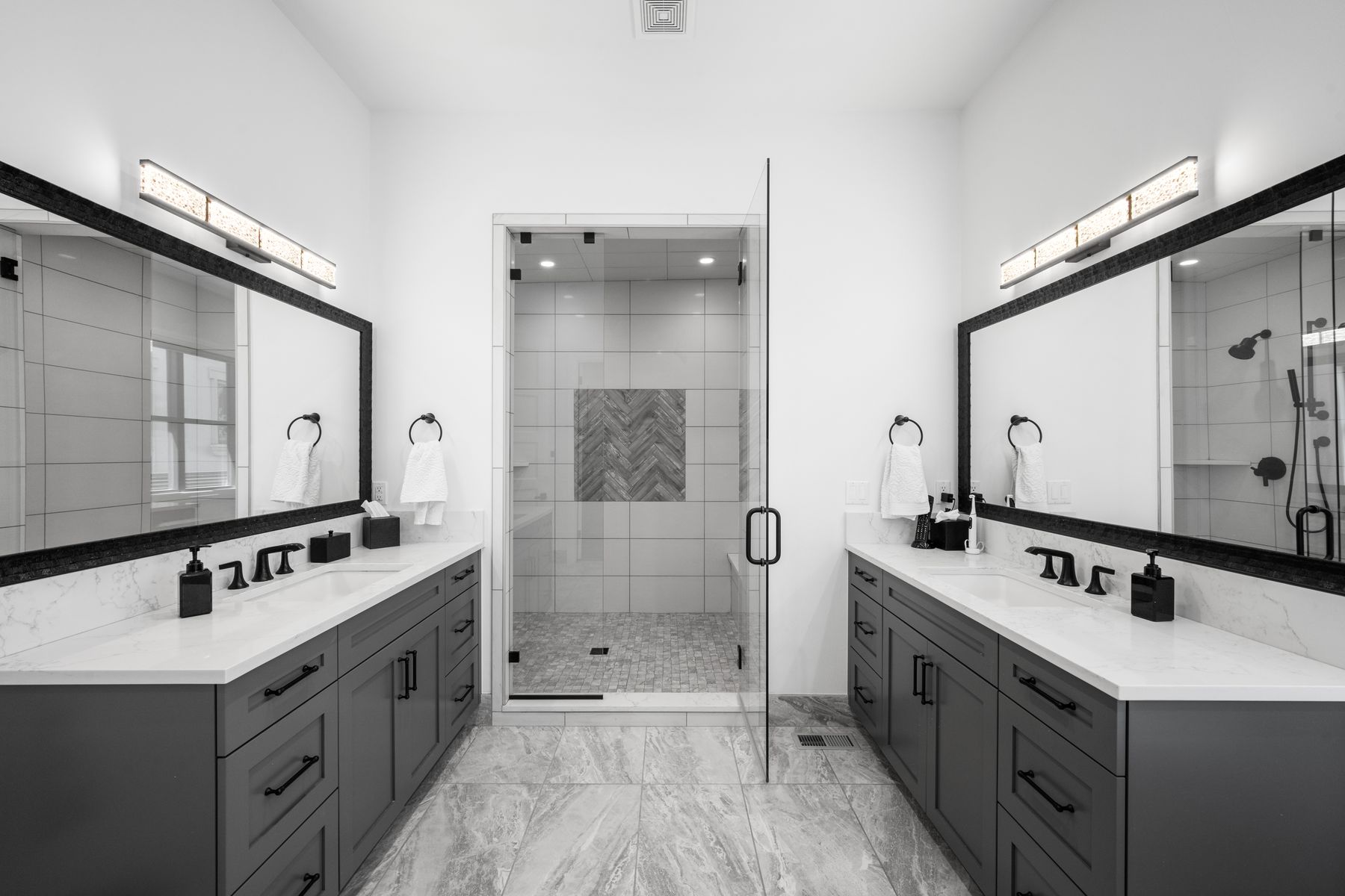  Gated Cherry Creek Enclave of Cedar Lane - 物件實景