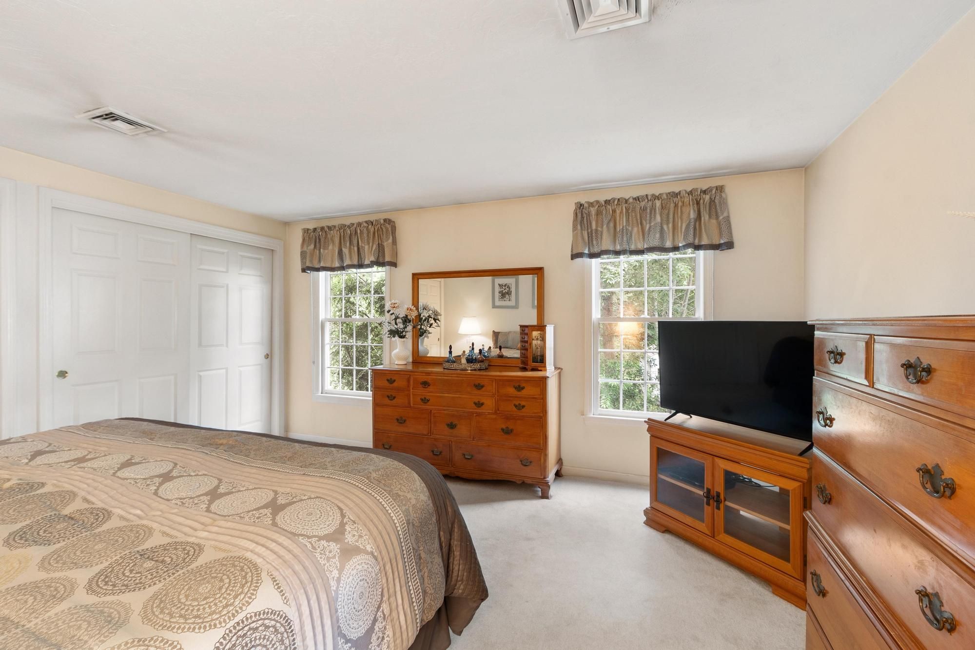  60 Wescott Circle, Tewksbury, MA, 01876 - 物件實景