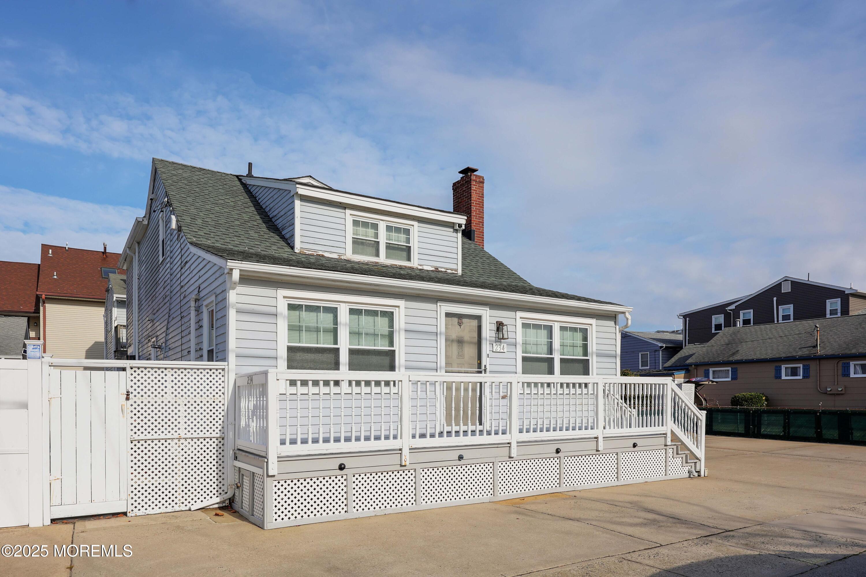 Seaside Heights, New Jersey, 08751, United States, 3 Bedrooms Bedrooms, ,2 BathroomsBathrooms,Residential,For Sale,1995737