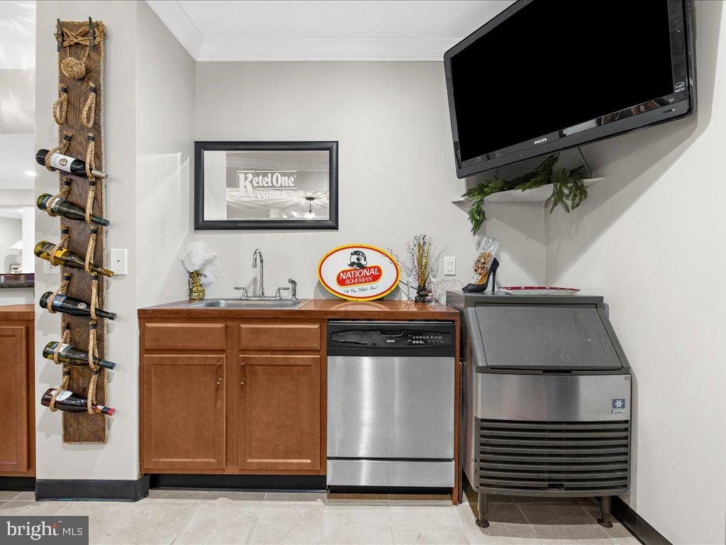 CROWNSVILLE, Maryland, 21032, United States, 4 Bedrooms Bedrooms, ,5 BathroomsBathrooms,Residential,For Sale,1983154