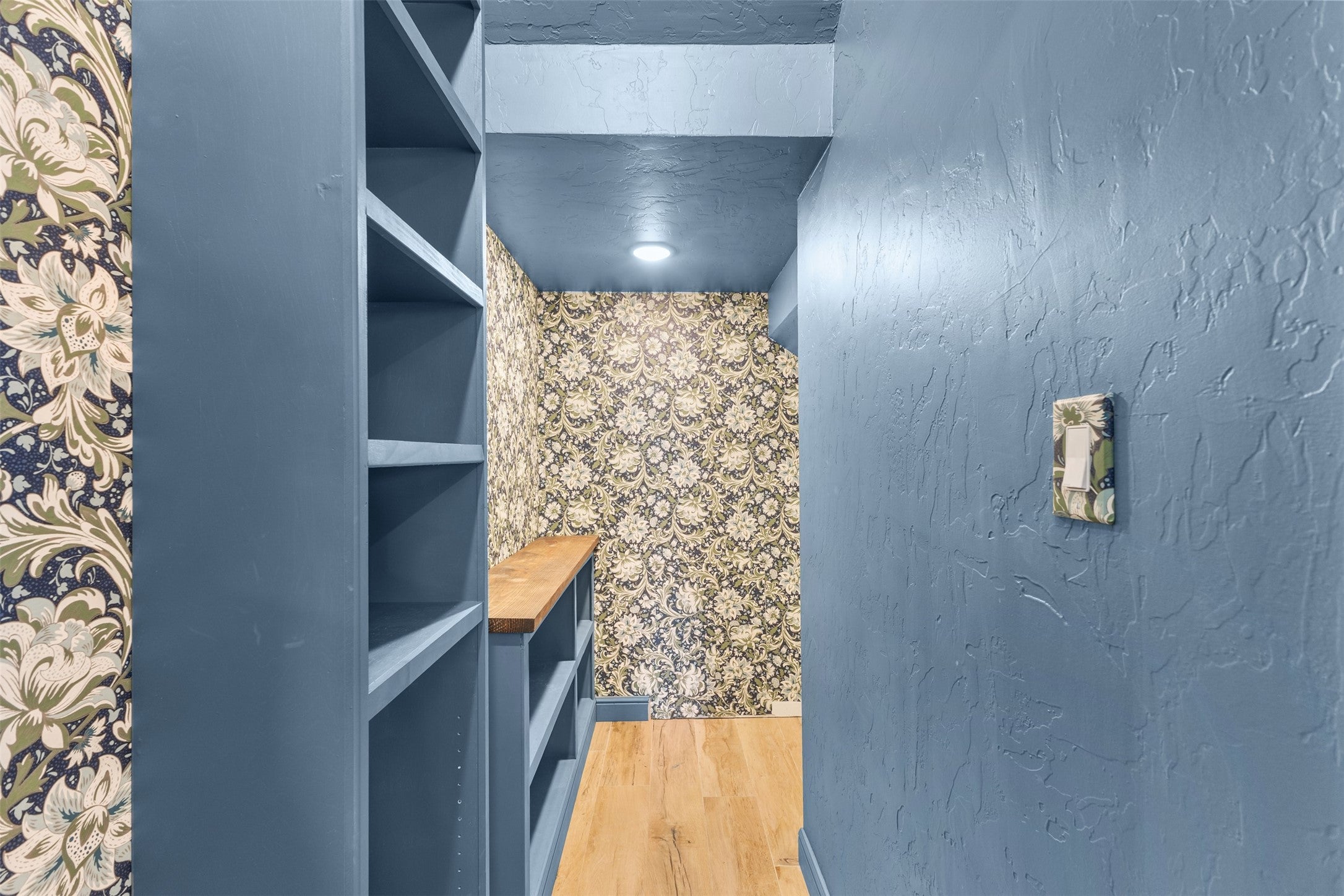 Sulphur Springs, Texas, 75482, United States, 4 Bedrooms Bedrooms, ,4 BathroomsBathrooms,Residential,For Sale,1990973