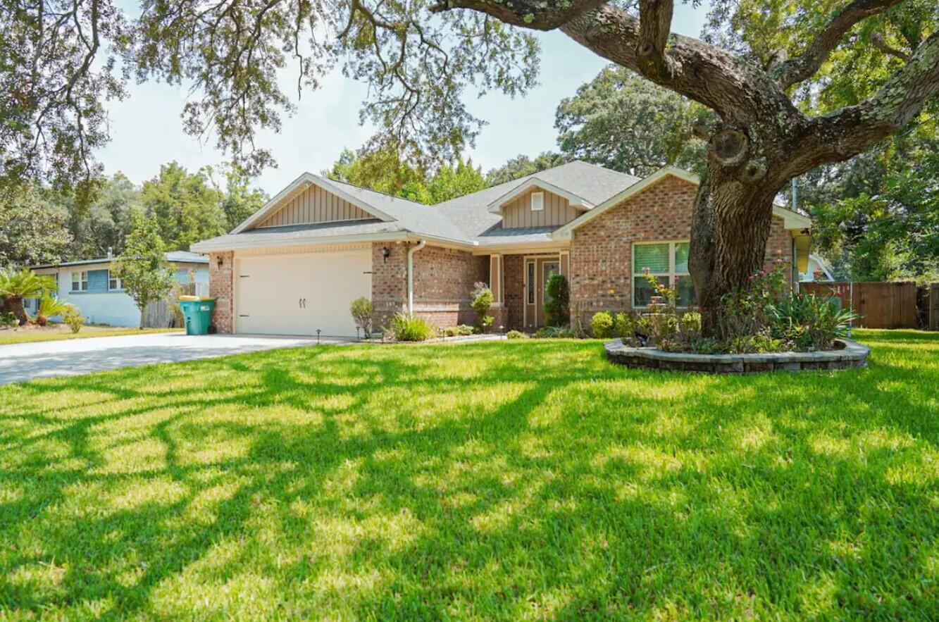 Fort Walton Beach, Florida, 32547, United States, 4 Bedrooms Bedrooms, ,2 BathroomsBathrooms,Residential,For Sale,1978074