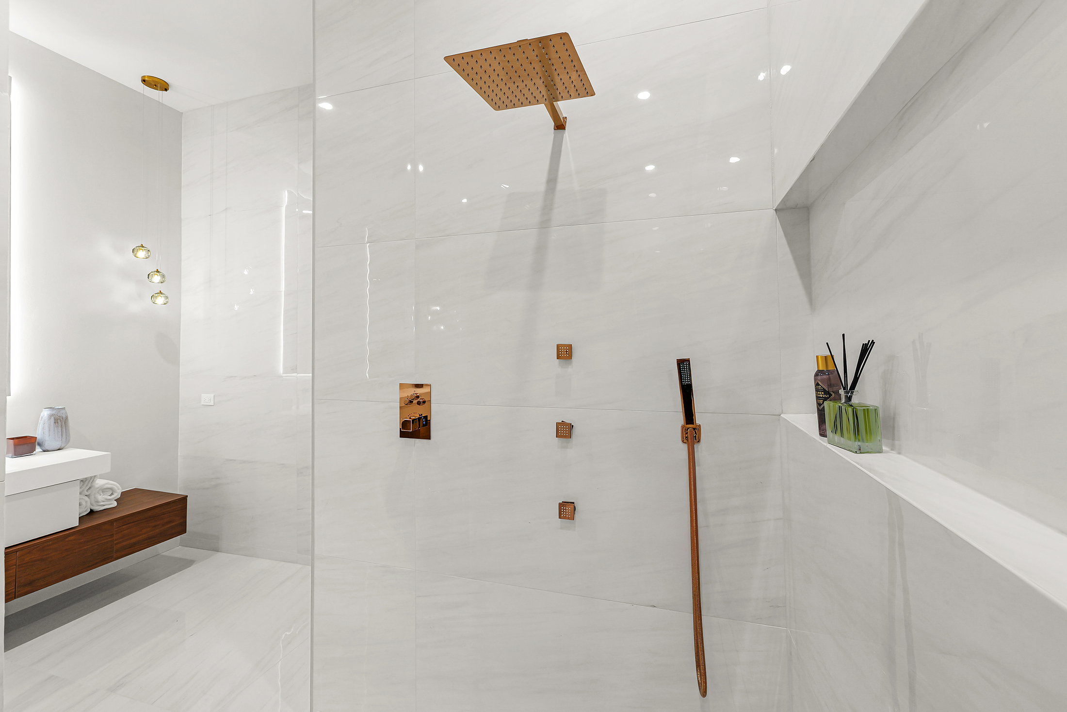  Exceptional Design Meets Everyday Living - 物件實景