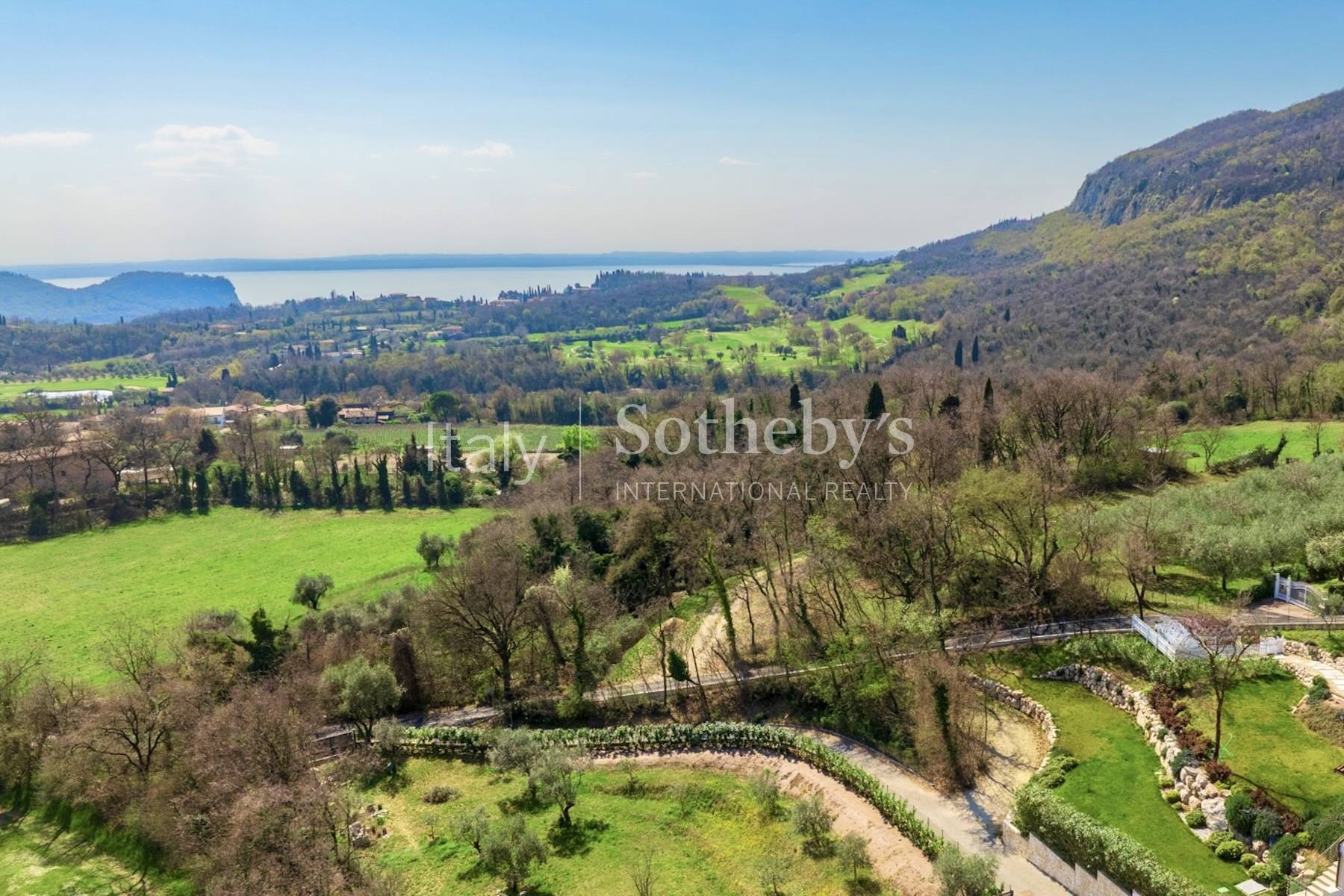  Hillside Villa on Lake Garda with Private Garden and pool - 物件實景