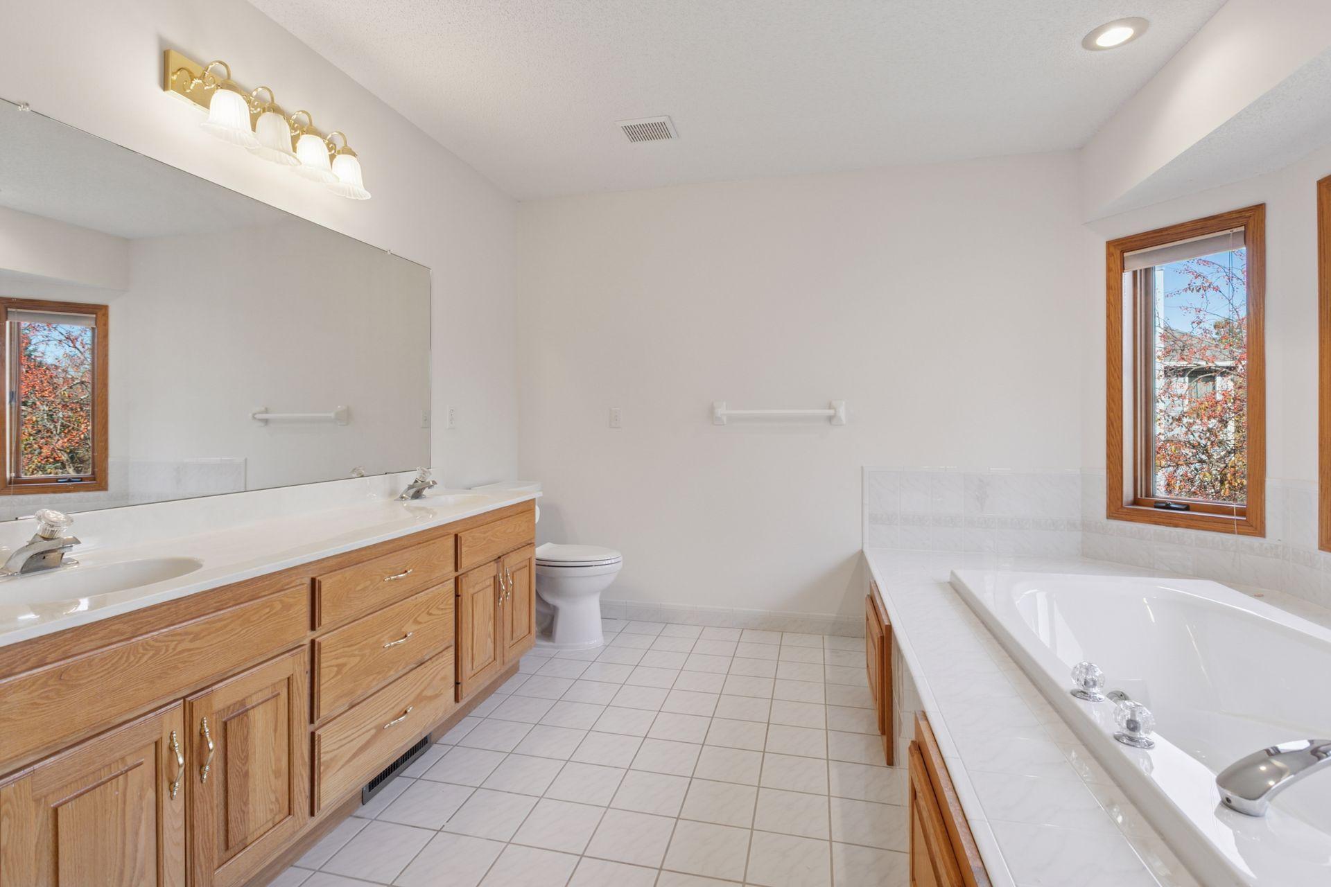 Maple Grove, Minnesota, 55311, United States, 4 Bedrooms Bedrooms, ,3 BathroomsBathrooms,Residential,For Sale,1970714