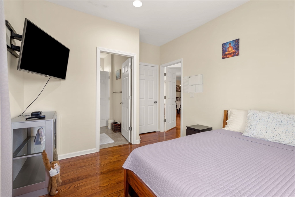 Methuen, Massachusetts, 01844, United States, 4 Bedrooms Bedrooms, ,3 BathroomsBathrooms,Residential,For Sale,1912504