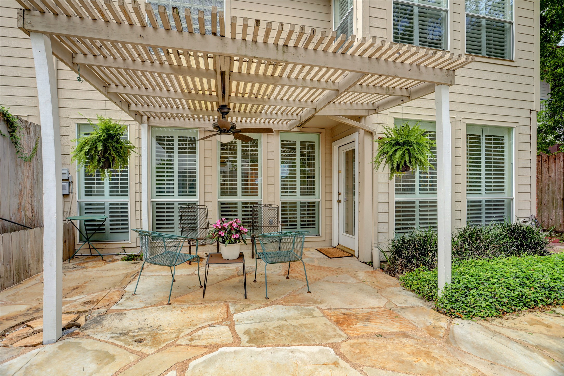  4024 Lanark Lane - 物件實景