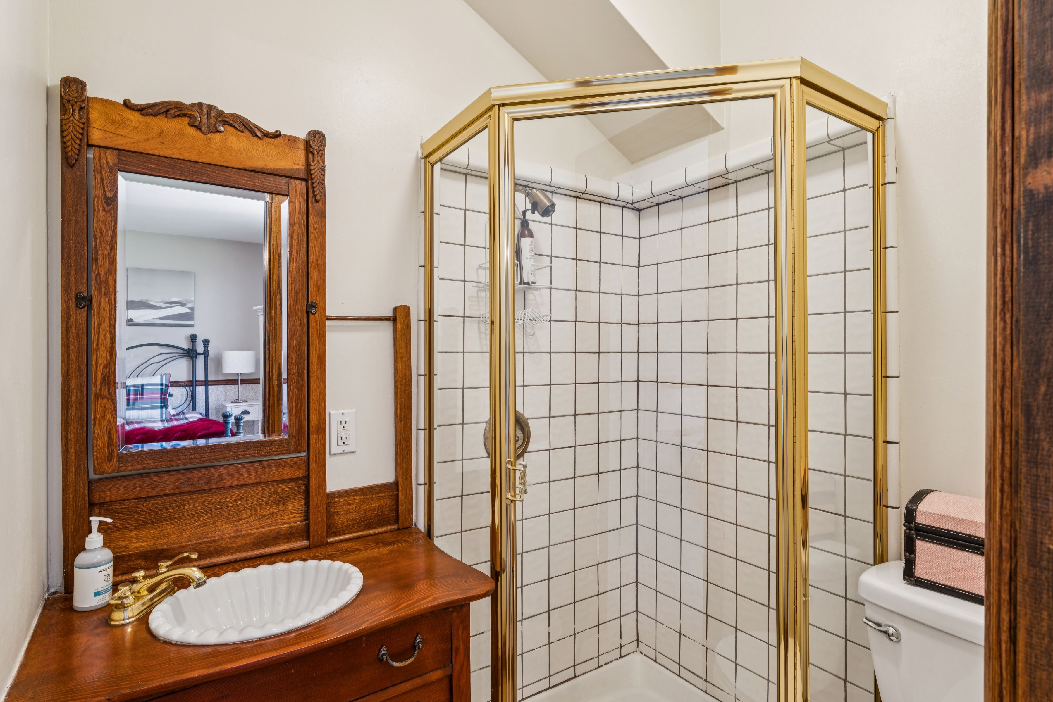  28476 North Shore Road, Lake Arrowhead, CA 92352 - 物件實景